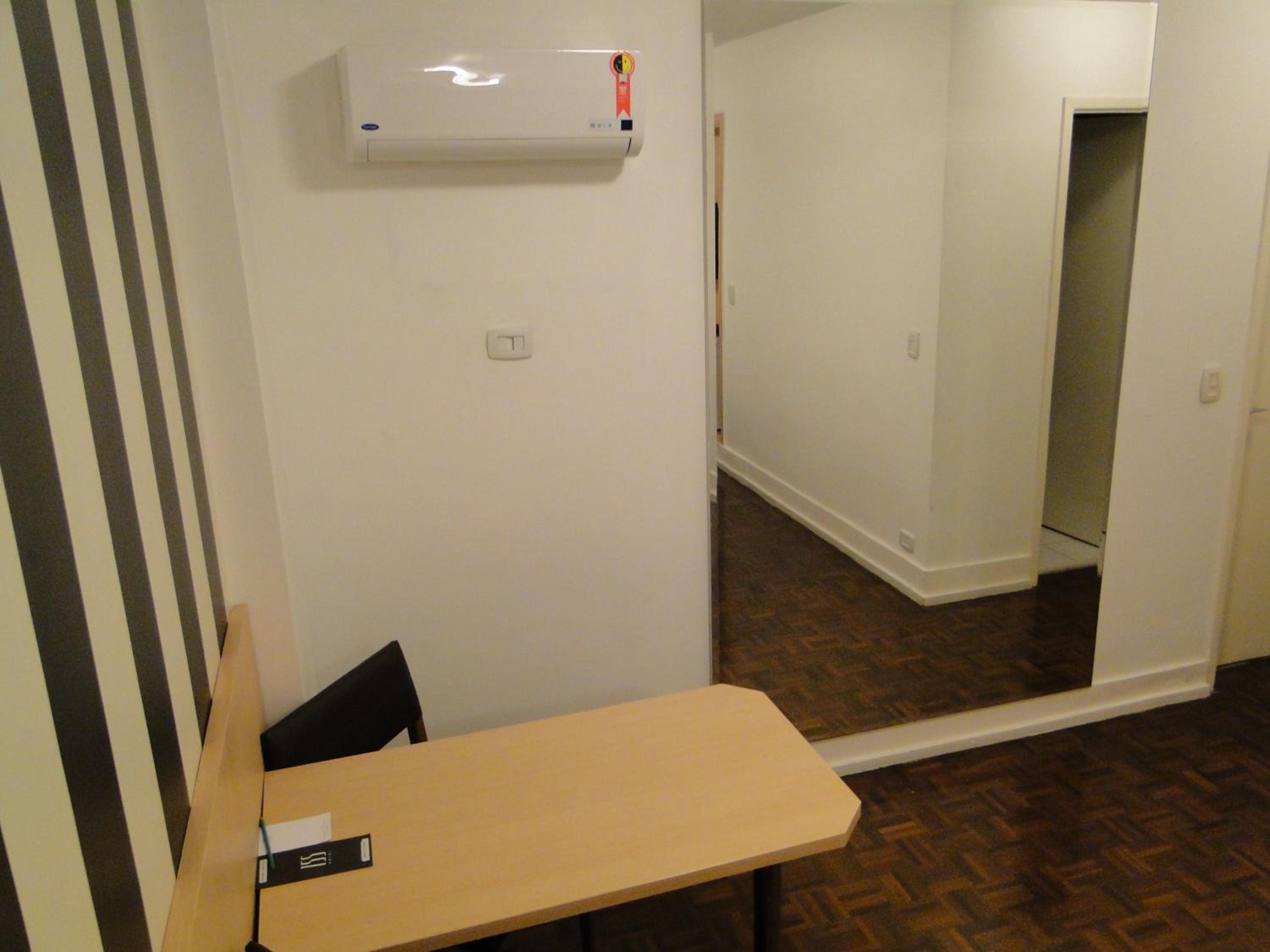 Double or Twin Room - Photo 5