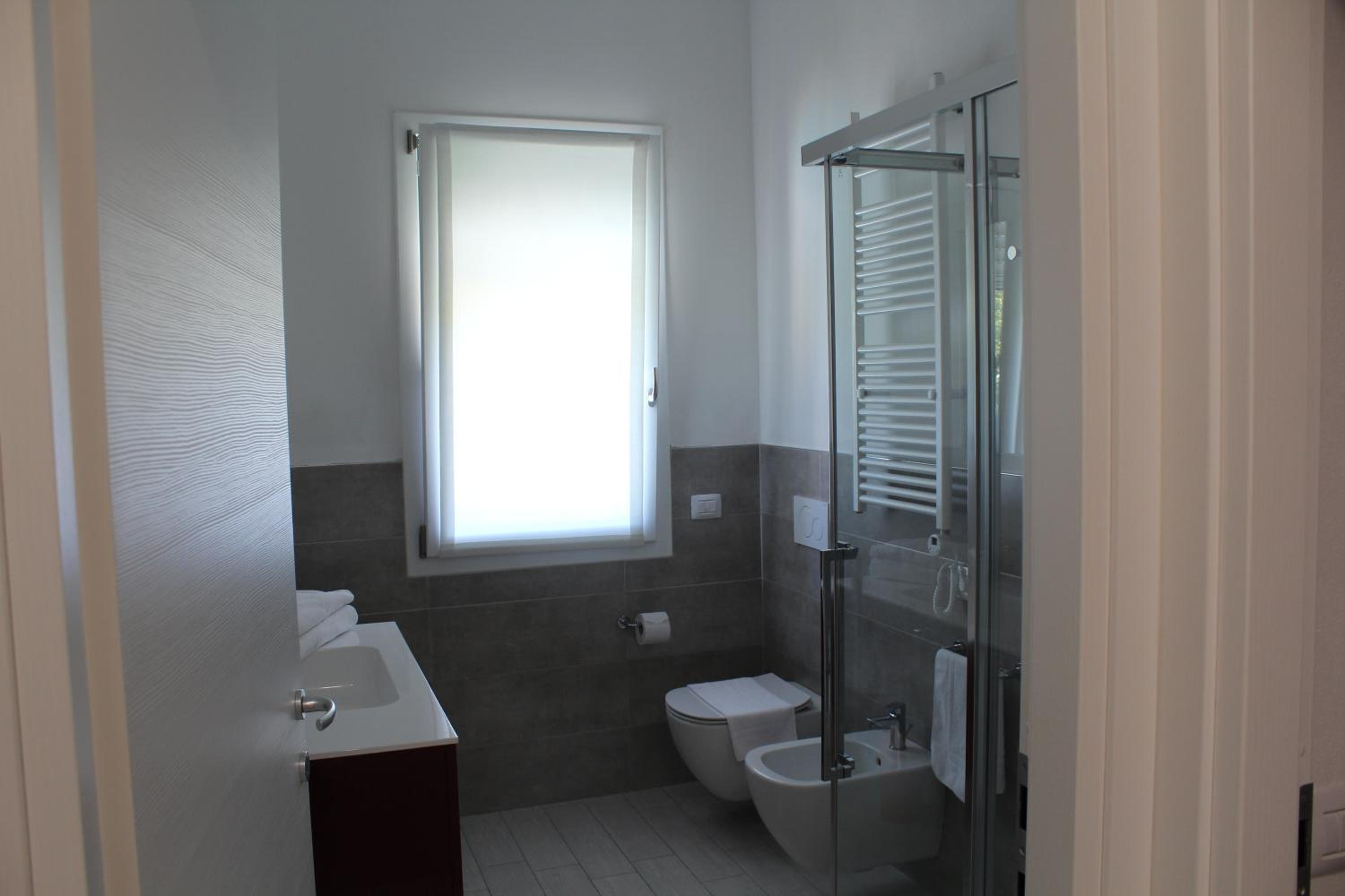 Basic Apartment - Second Floor photo 2