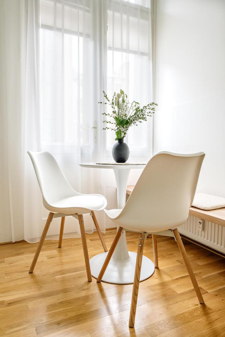 Apartment - Photo 6