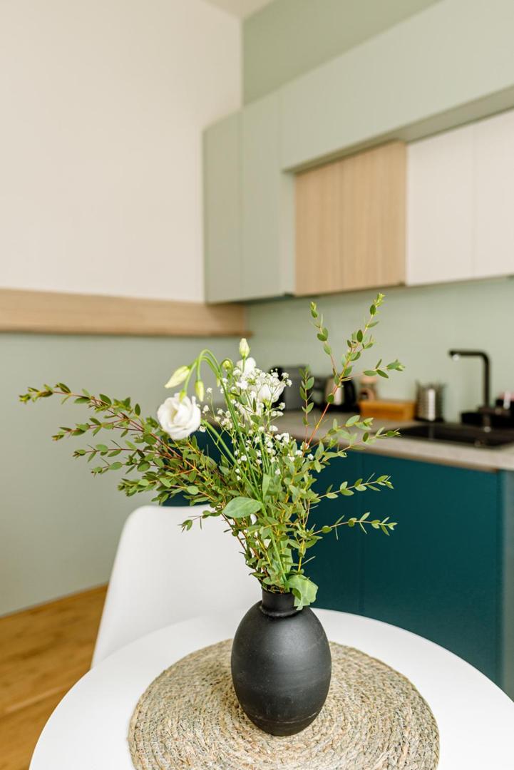 Apartment - Photo 2