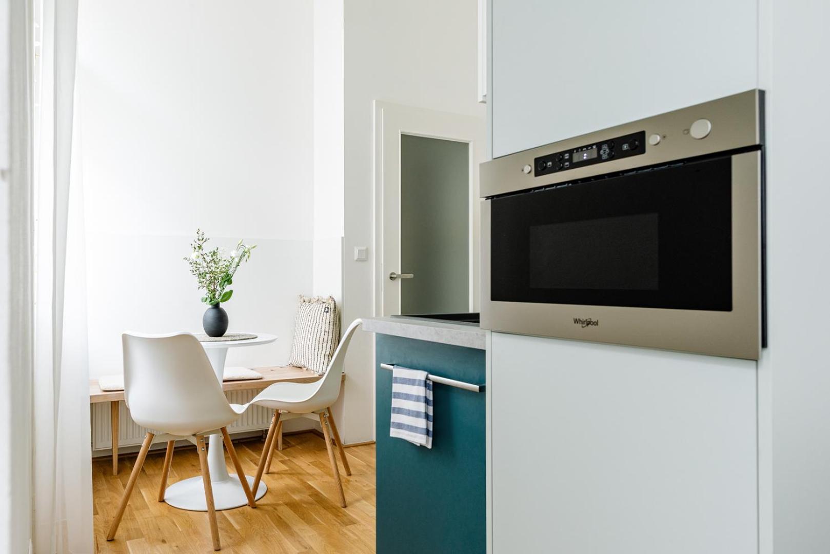 Apartment - Photo 4