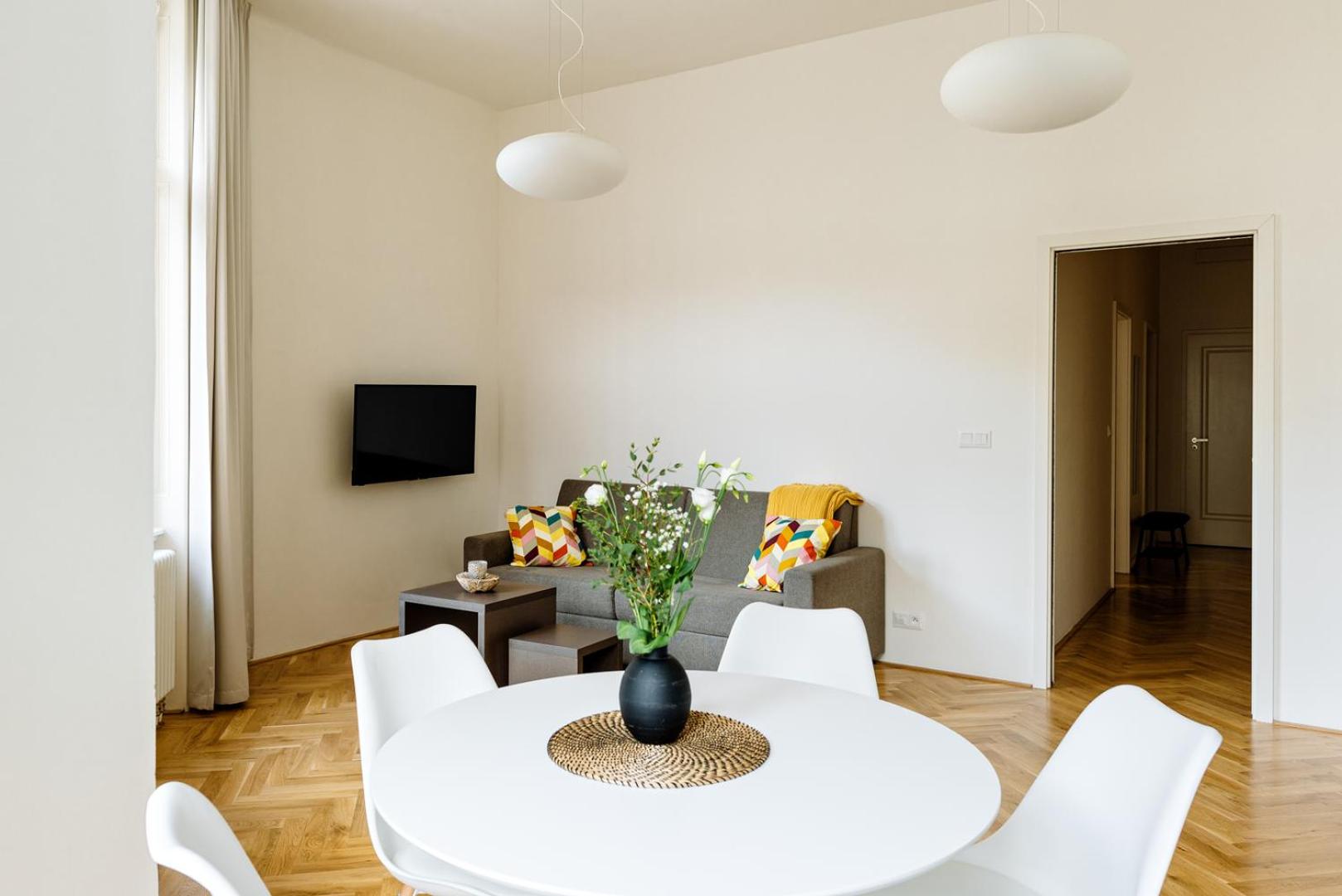 Two-Bedroom Apartment - Photo 4