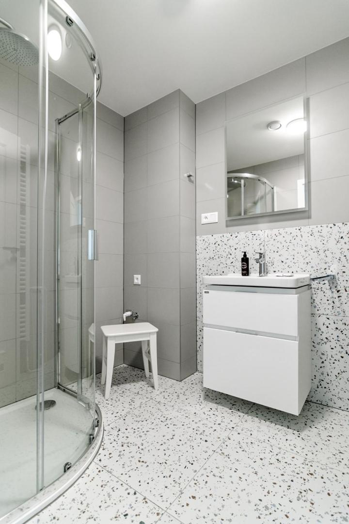 Superior Apartment - Photo 9