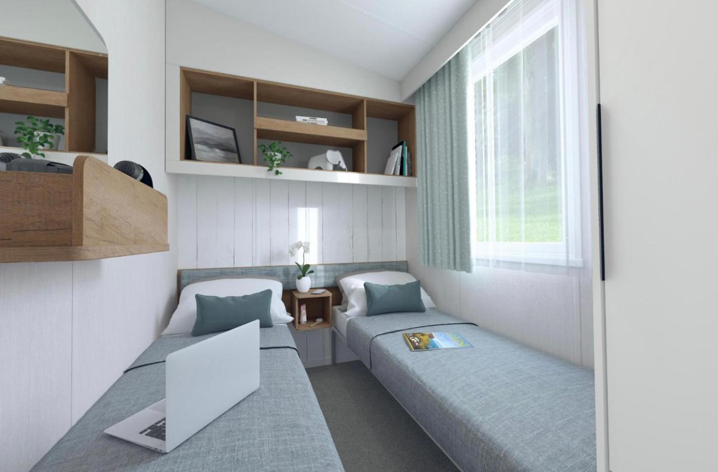 Mobile Home photo 3