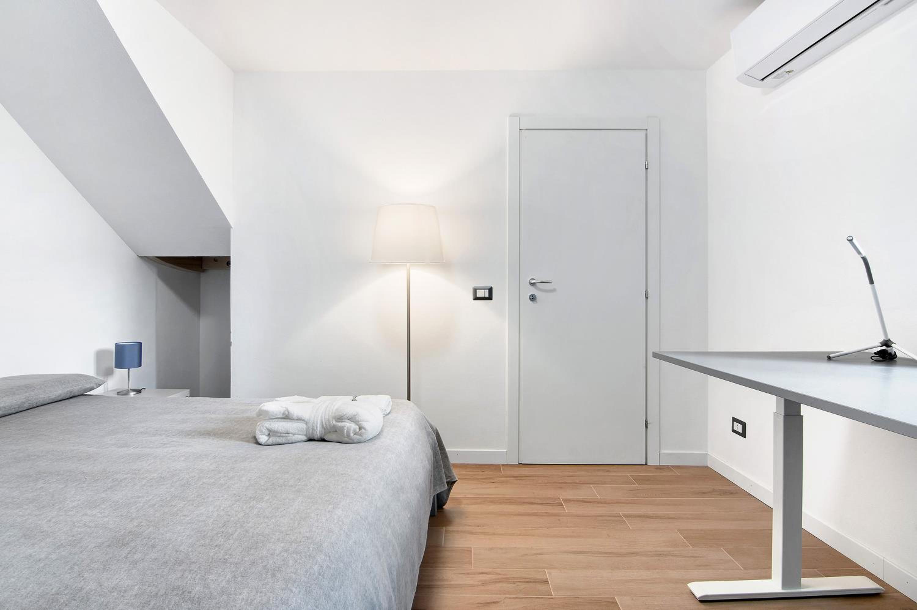 Two-Bedroom Deluxe Apartment with Garden View photo 3