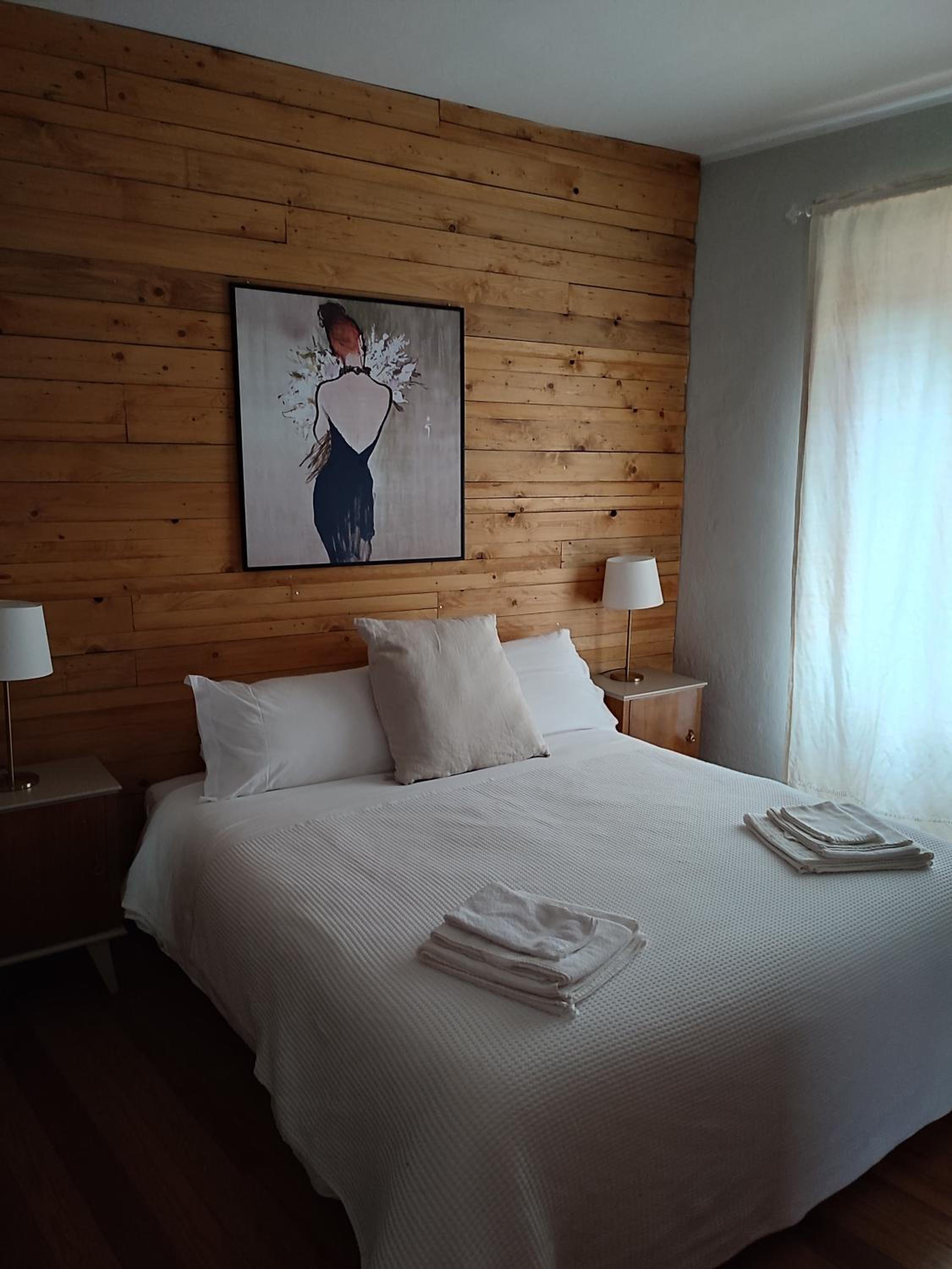 Deluxe Room (2 Adults + 1 Child) photo 1