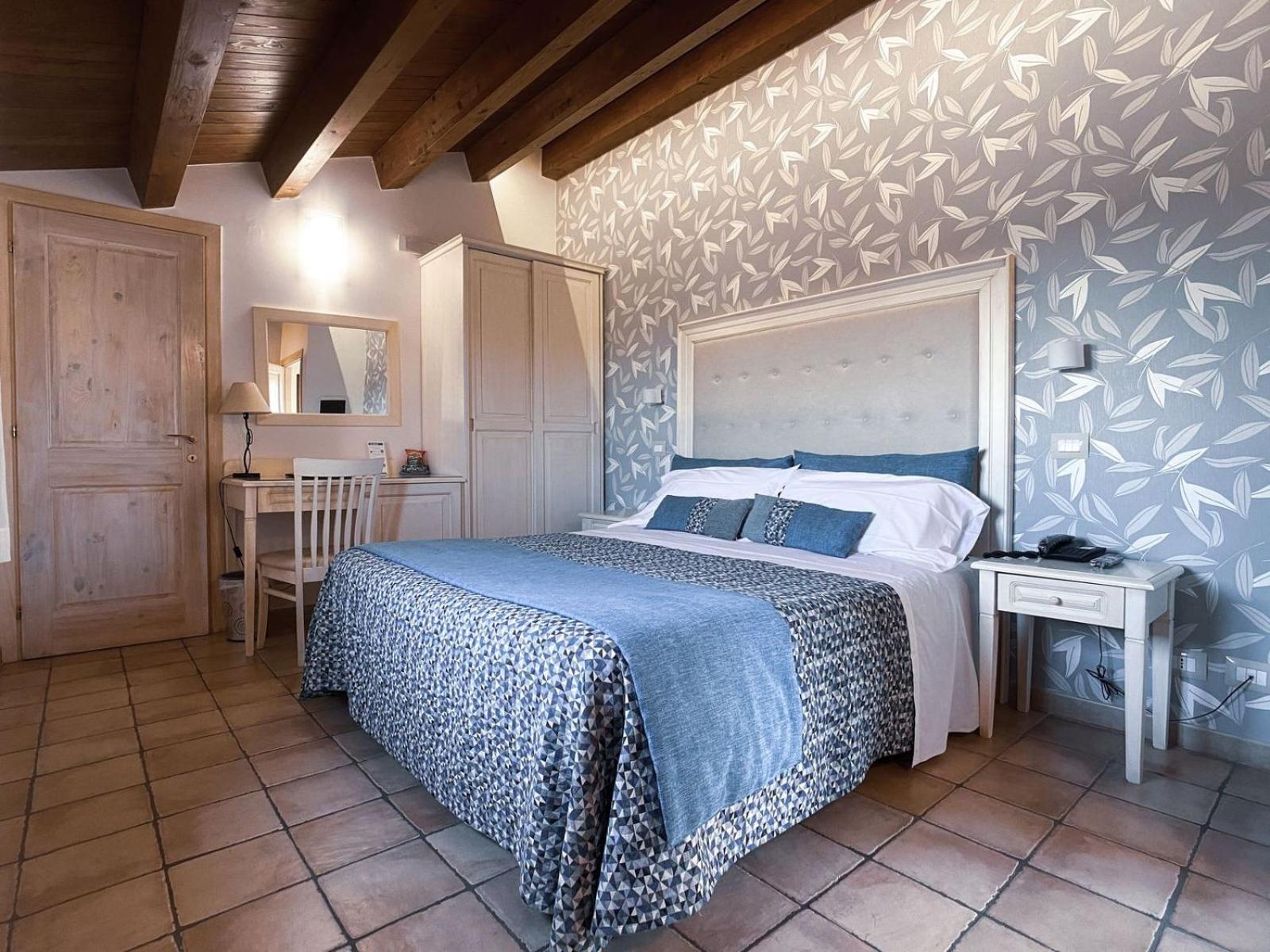 Double or Twin Room - Photo 1