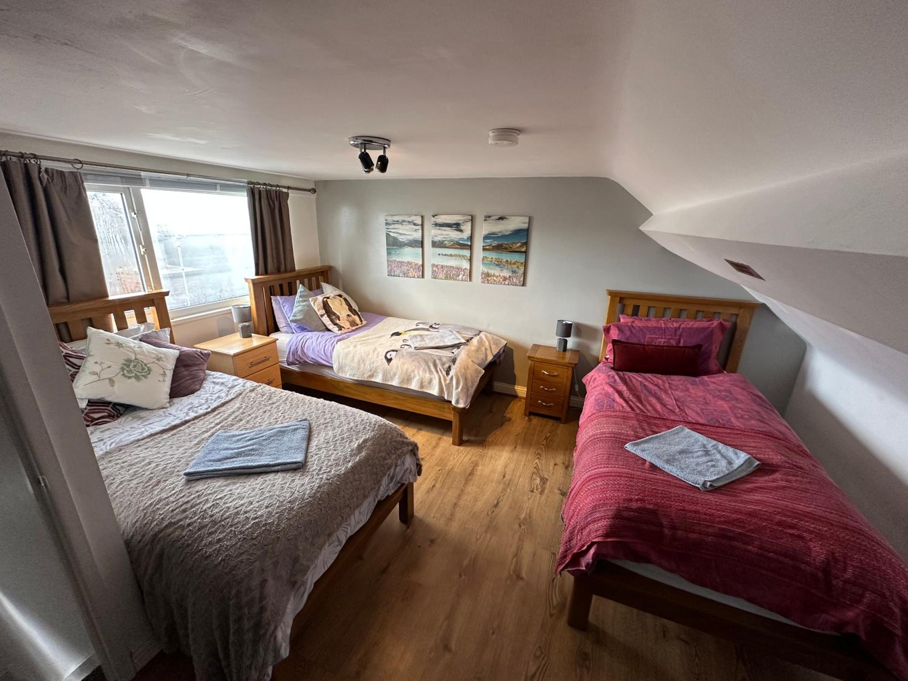 Two-Bedroom Apartment - Photo 2
