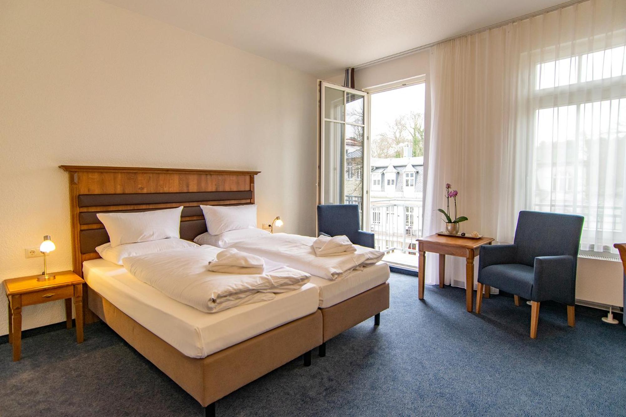 Double Room with Balcony photo 2