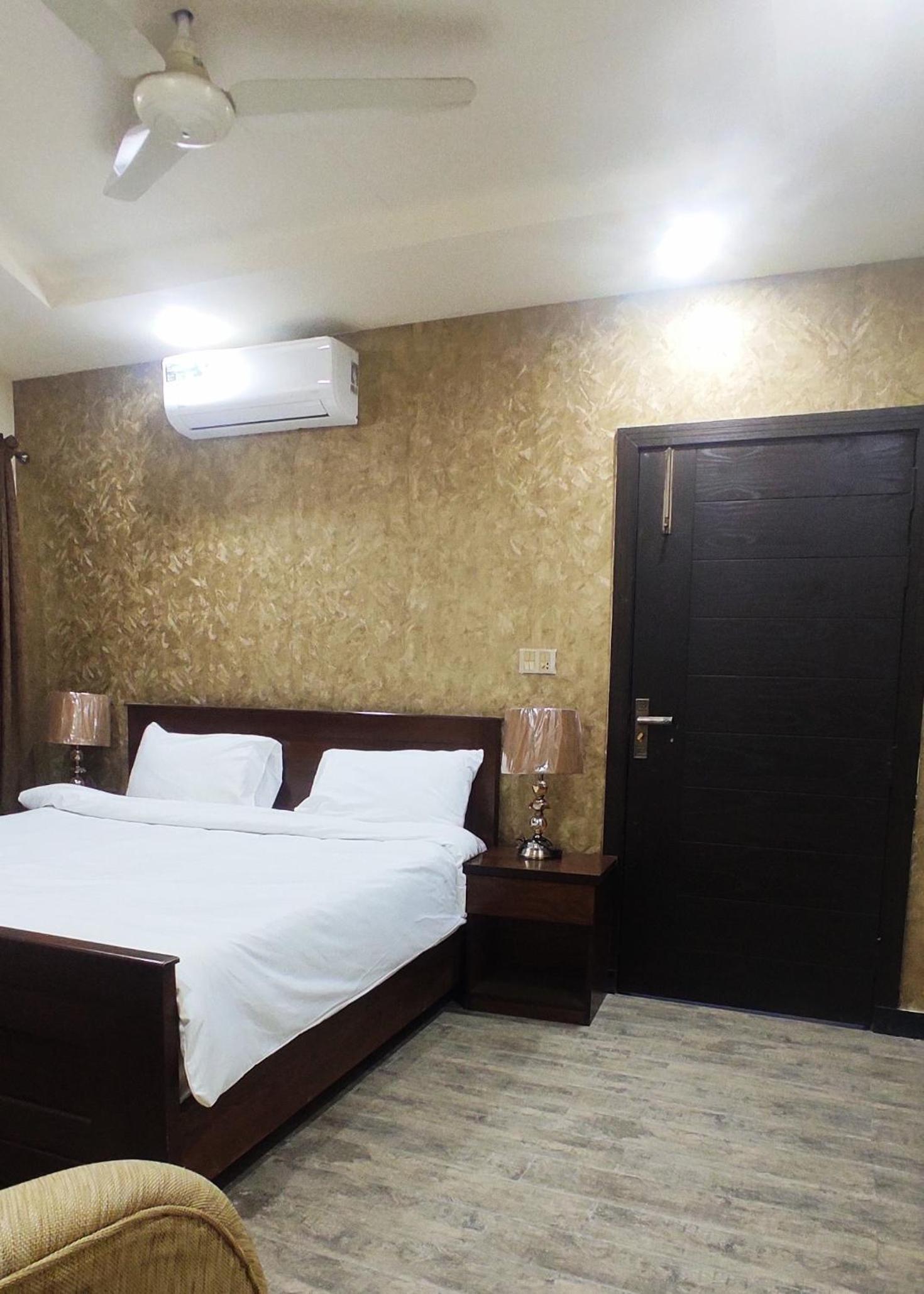 Standard Apartment