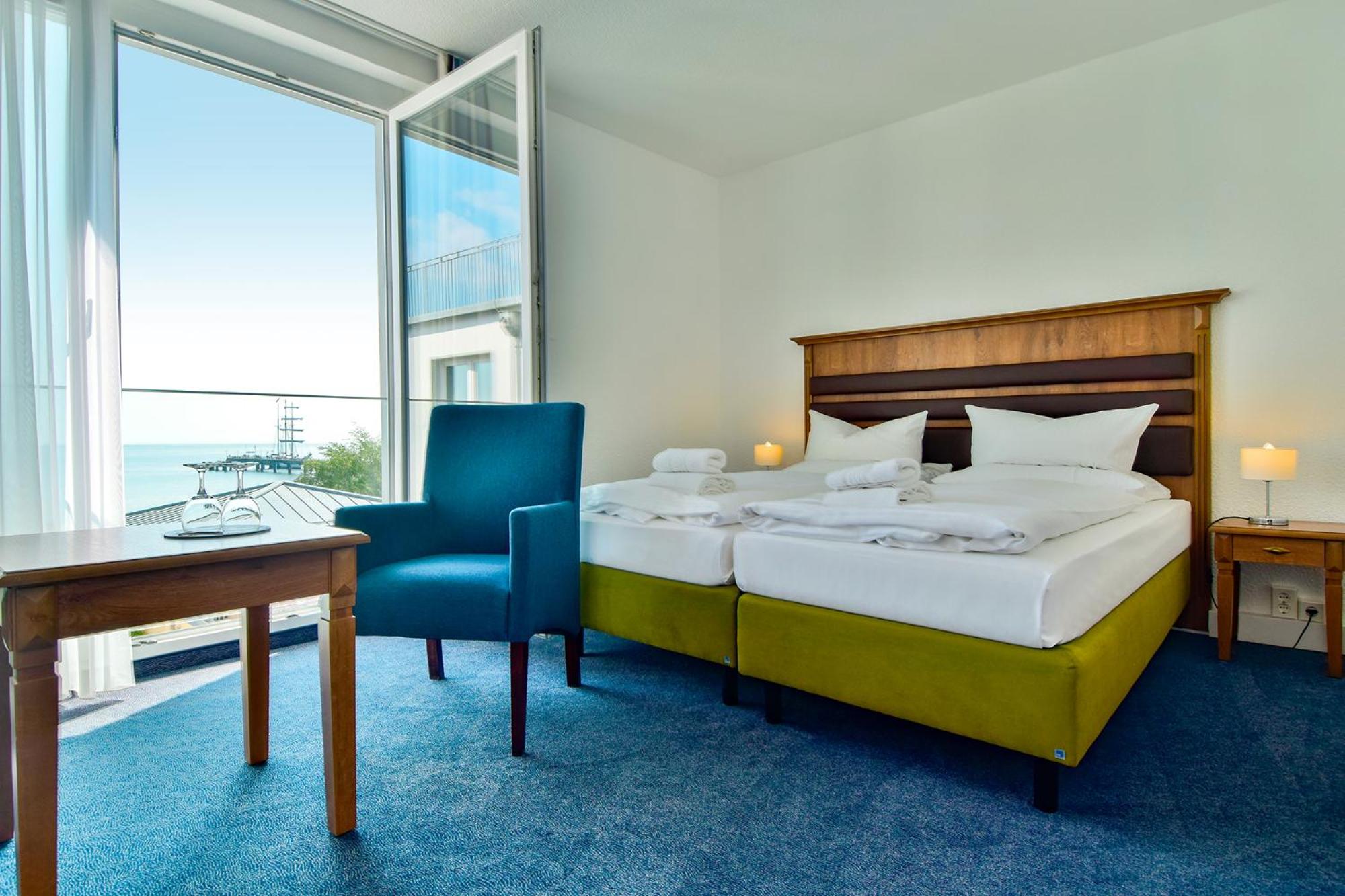 Double Room with Sea View photo 1