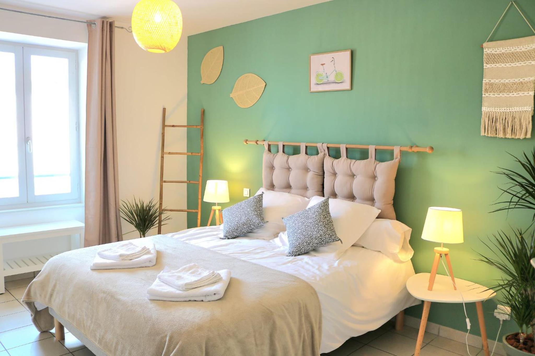Queen Room photo 3