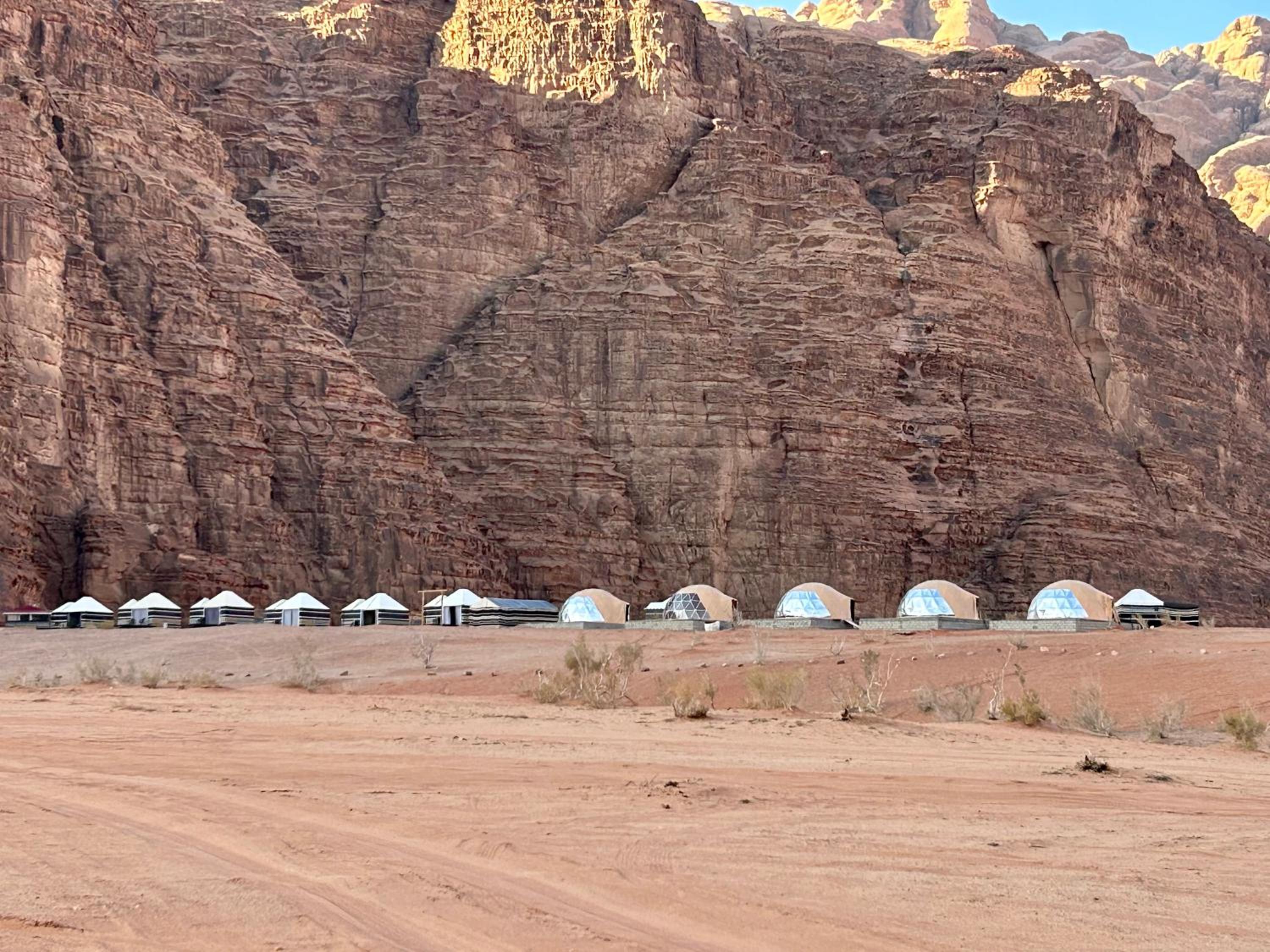 Martian Tent photo 3