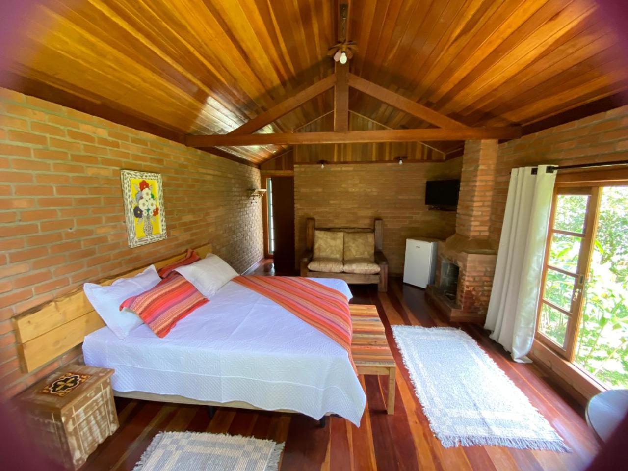 Large Double Room photo 1