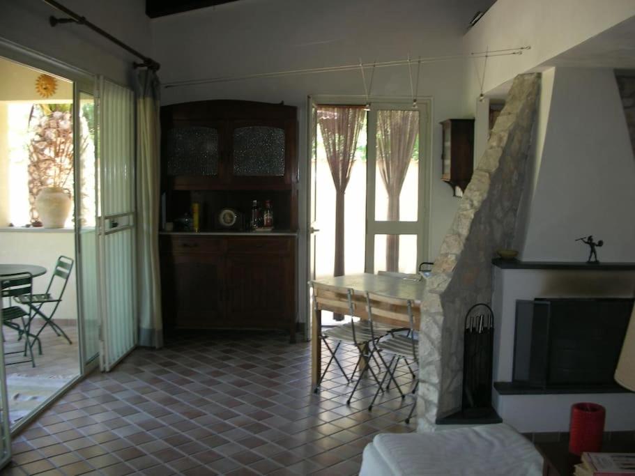 Three-Bedroom Villa photo 1