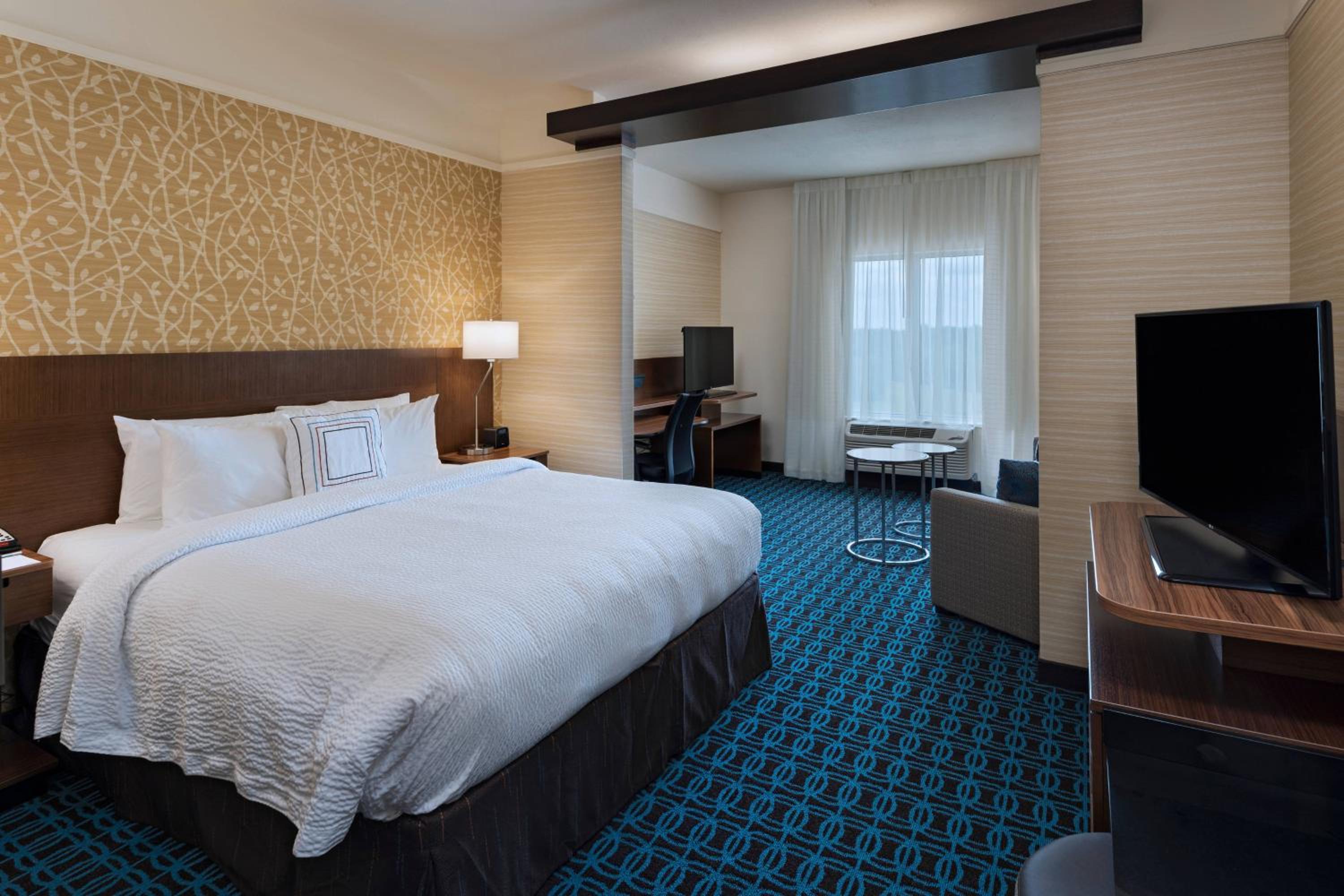 King Suite - Photo 3