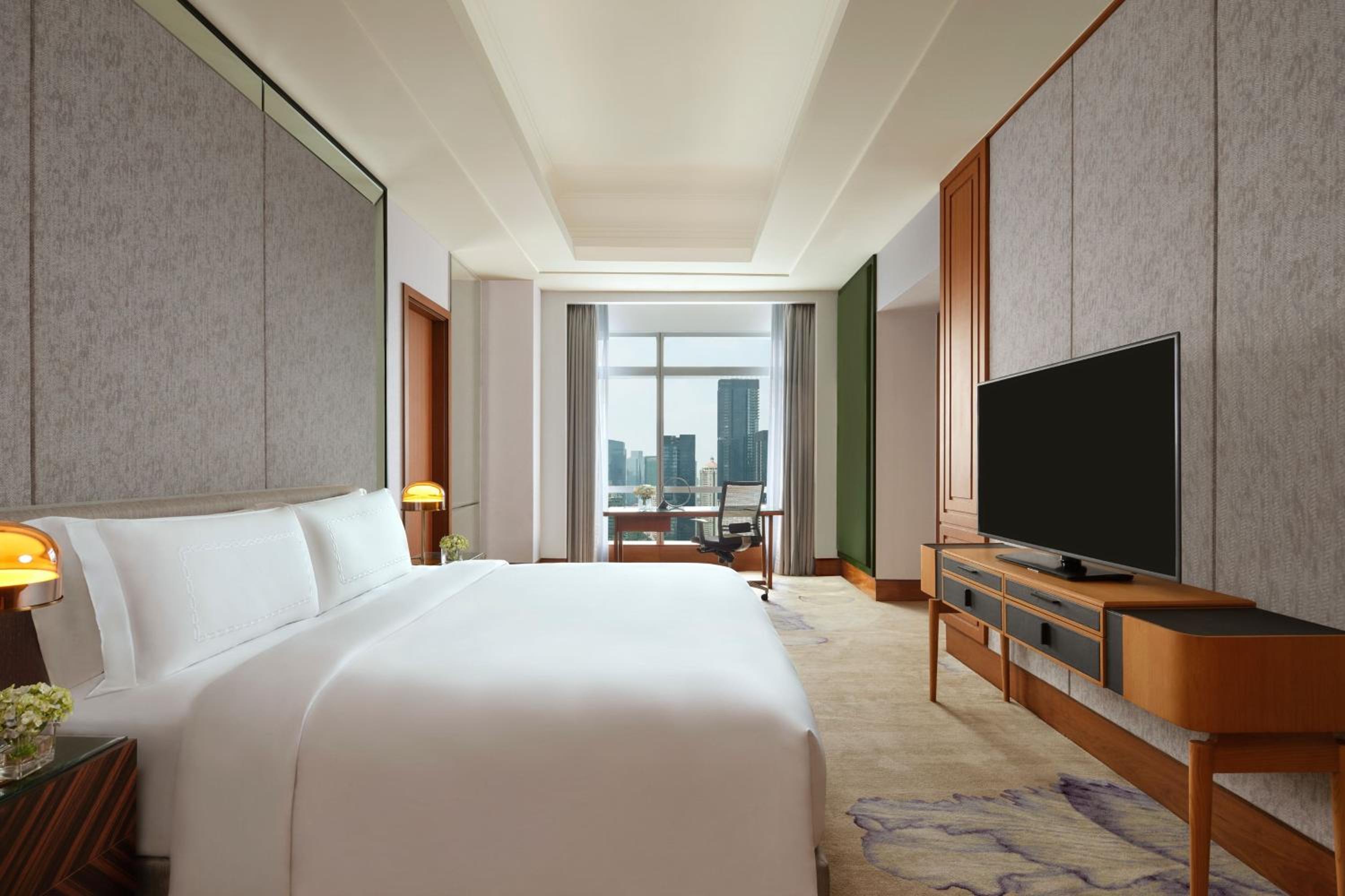 Pacific Suite - Club Lounge Access