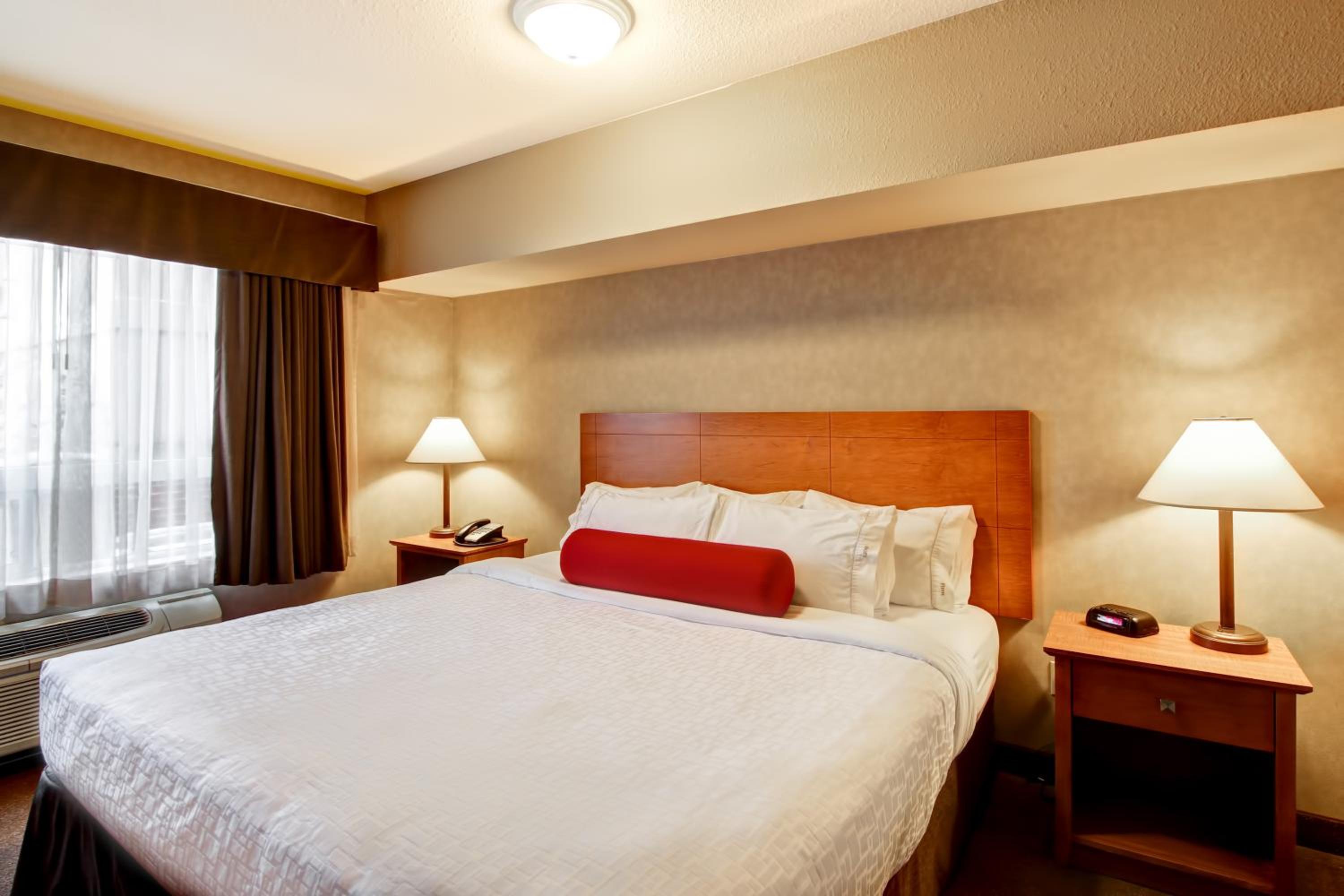 King Room - Non-Smoking - Photo 1