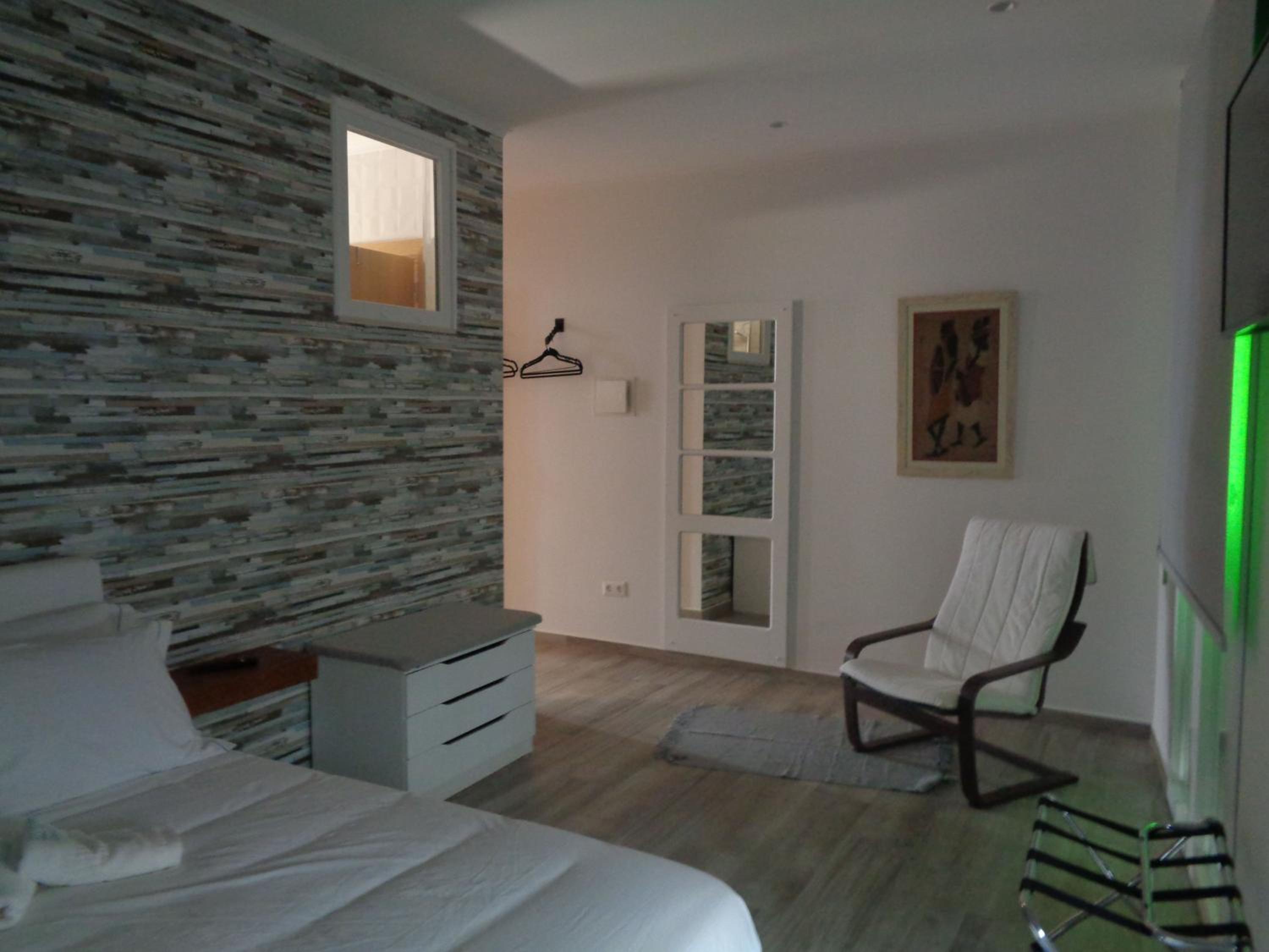 Superior Double Room - Photo 1