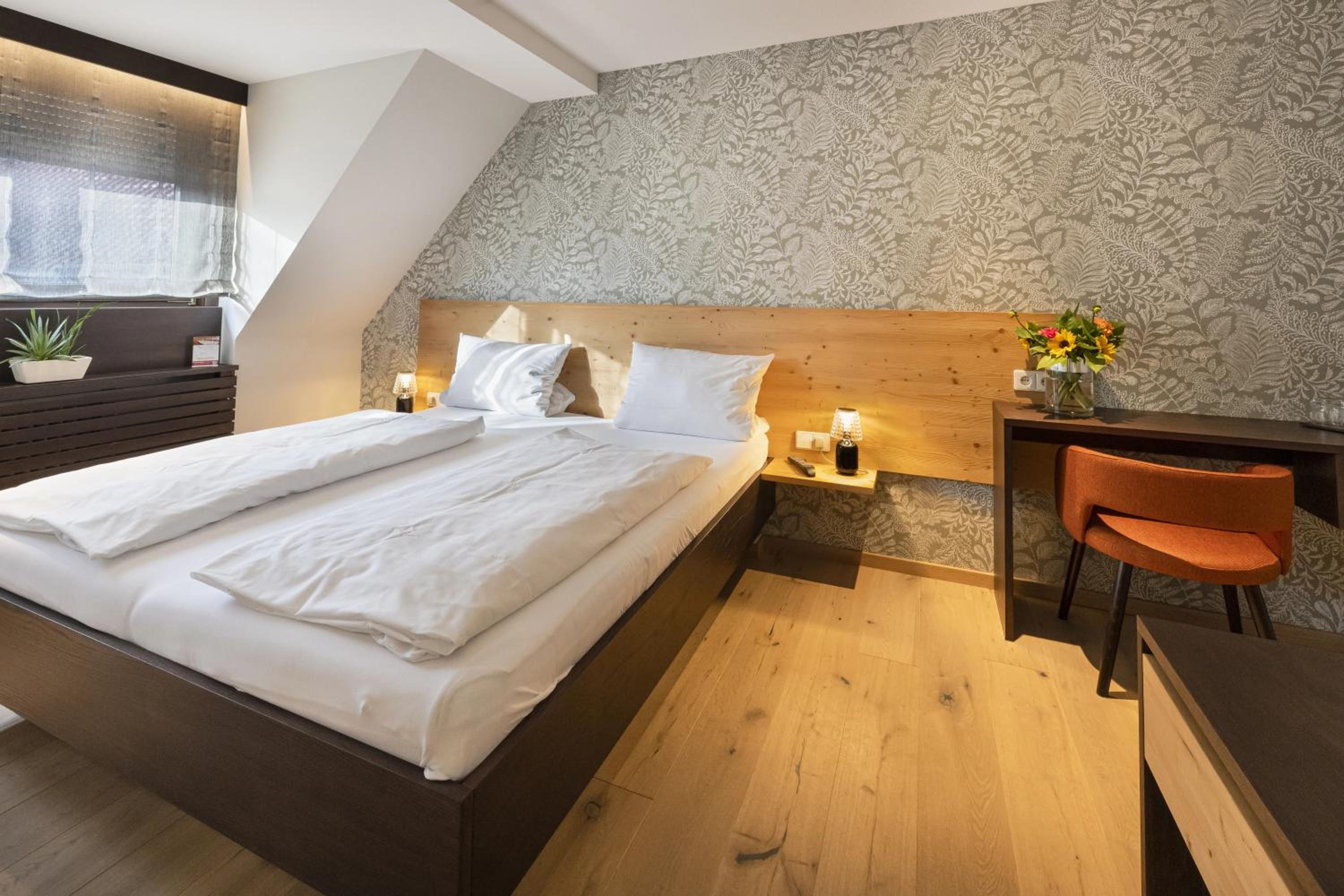 Double Room - Photo 1
