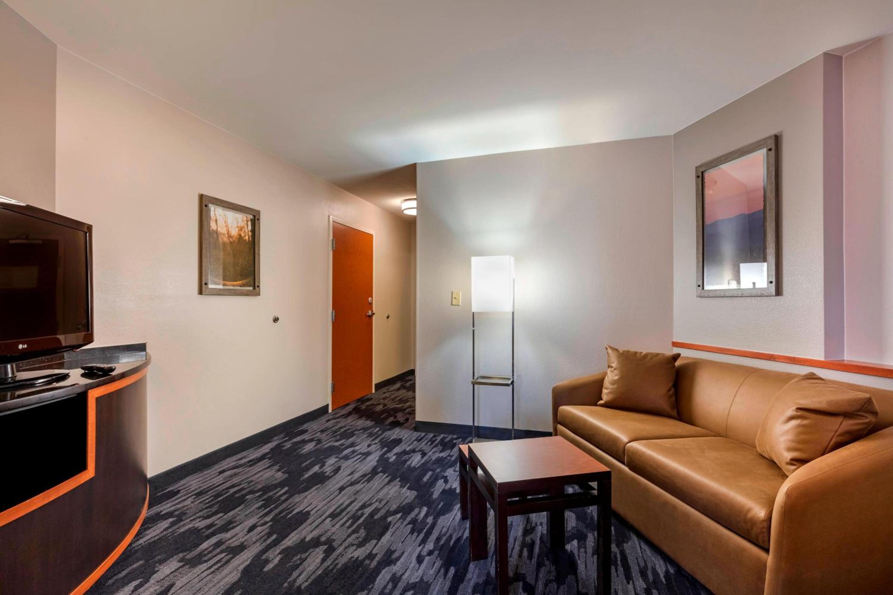 King Suite - Photo 1