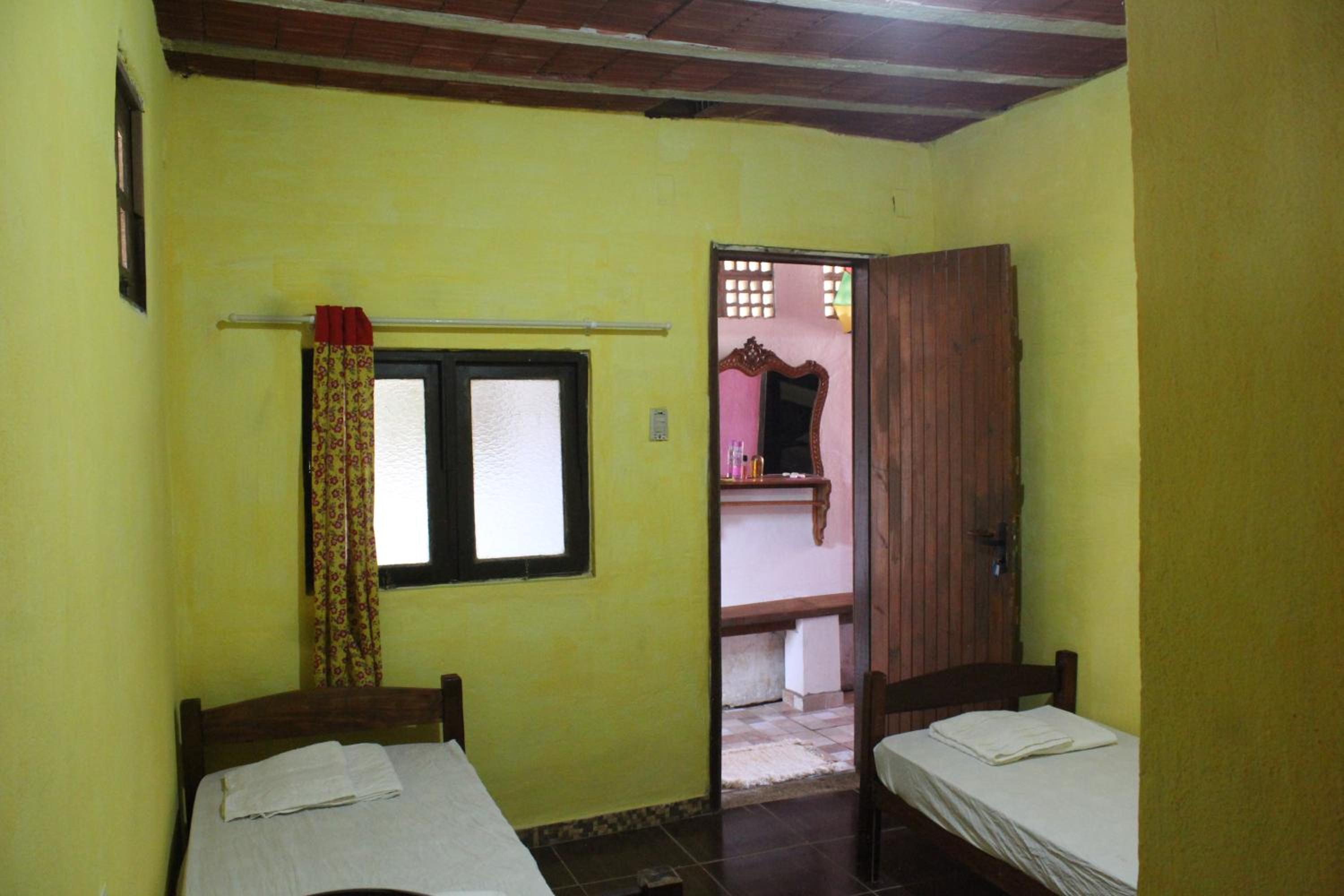 Twin Room with Bathroom photo 3