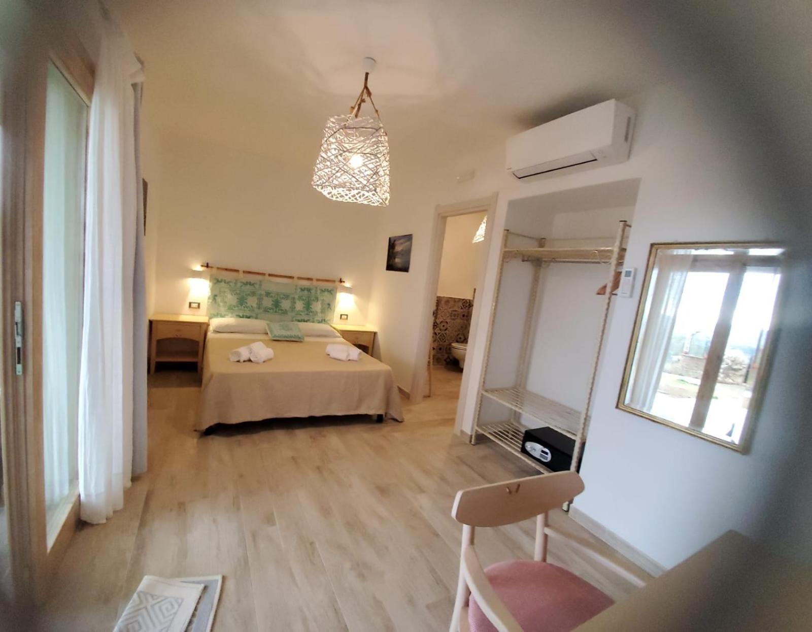 Double Room with Sea View photo 1