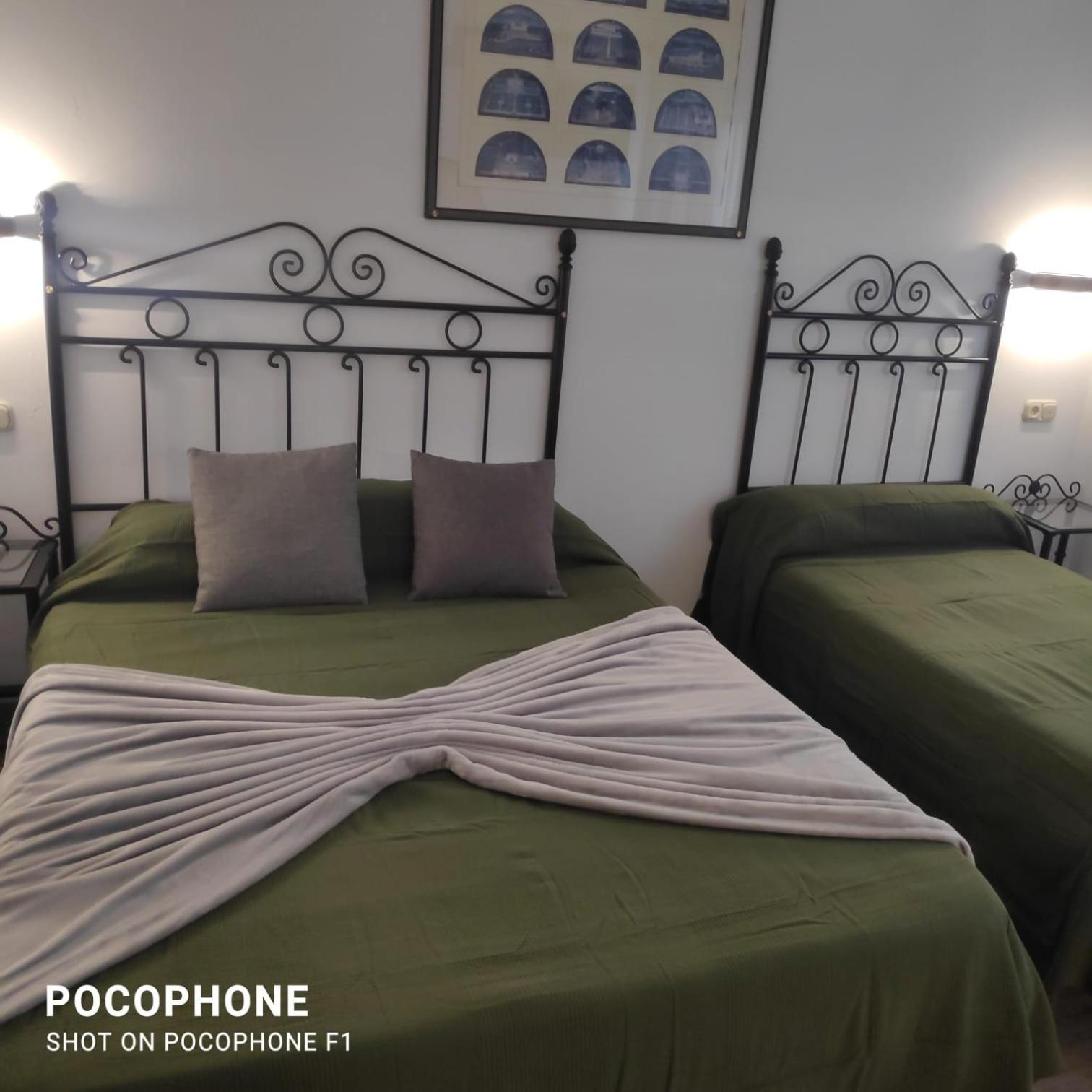 Triple Room - Photo 8