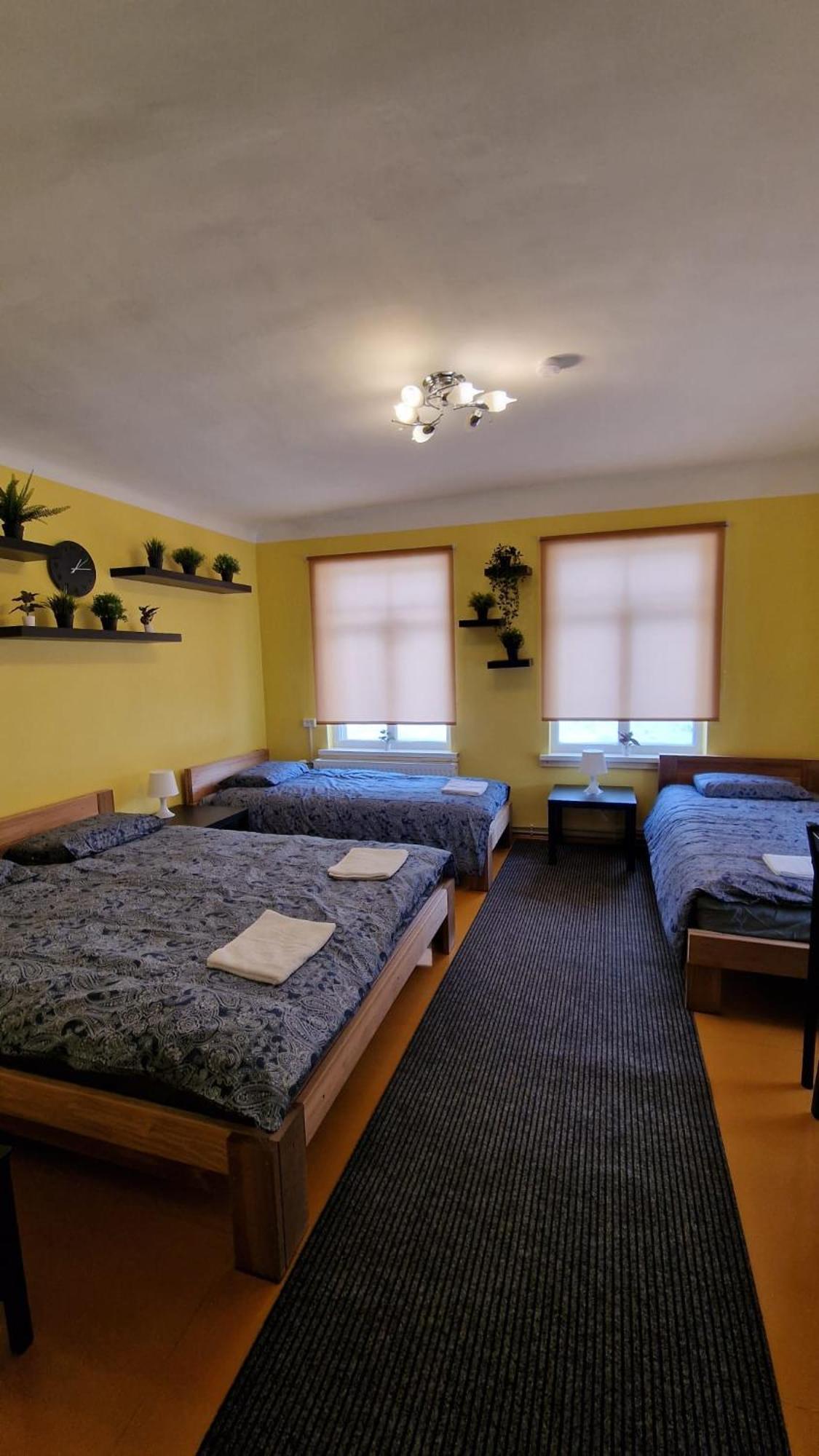 Triple Room with Shared Bathroom photo 1
