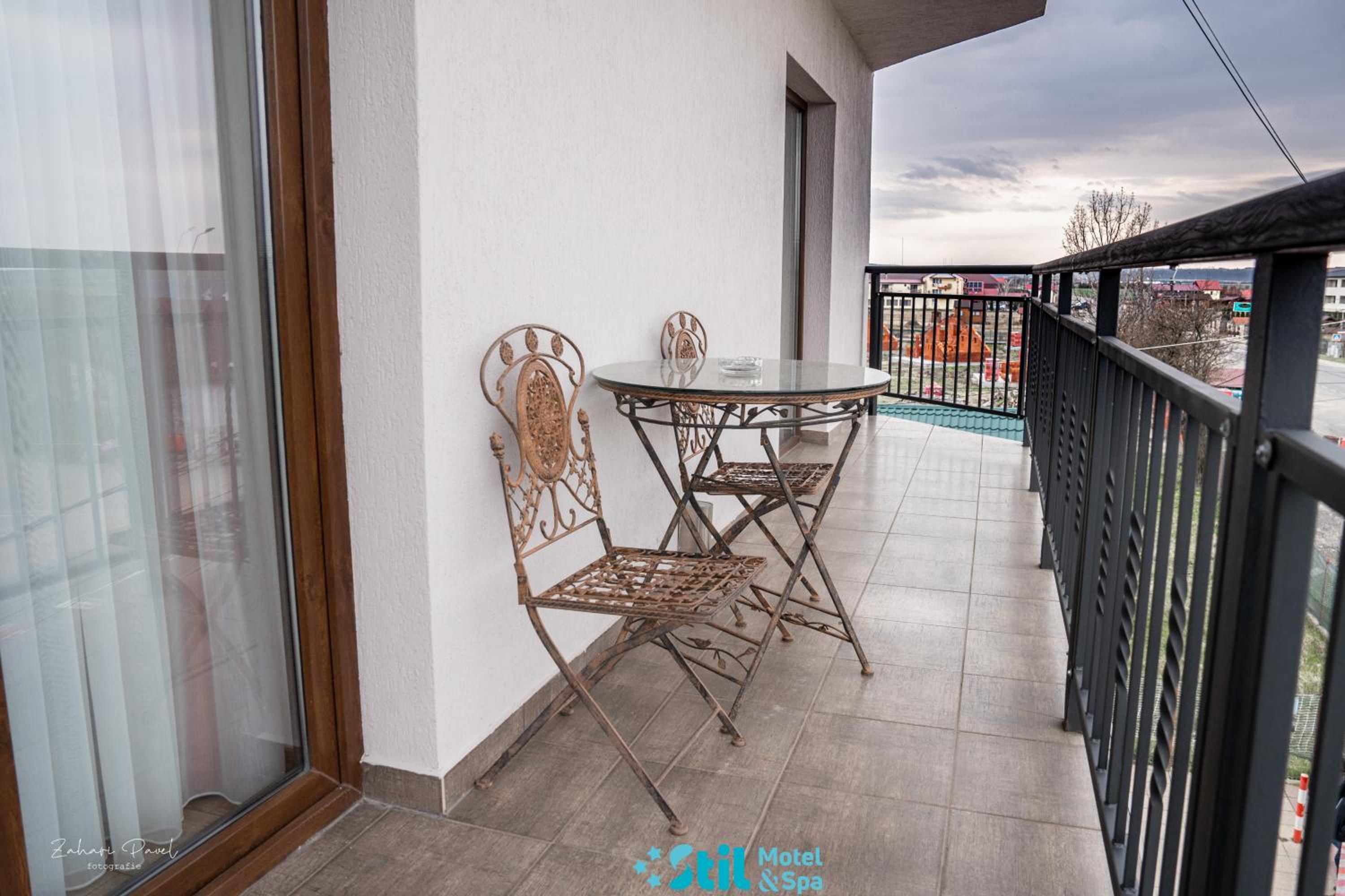 Twin Room with Balcony photo 3
