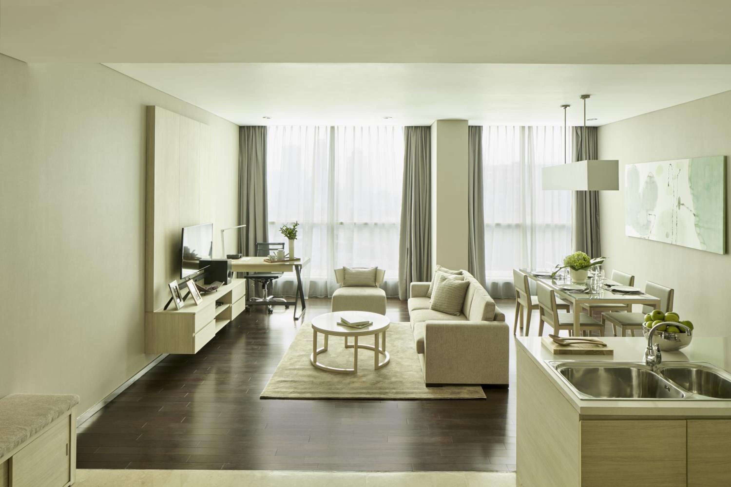 Three-Bedroom Apartment - Photo 5