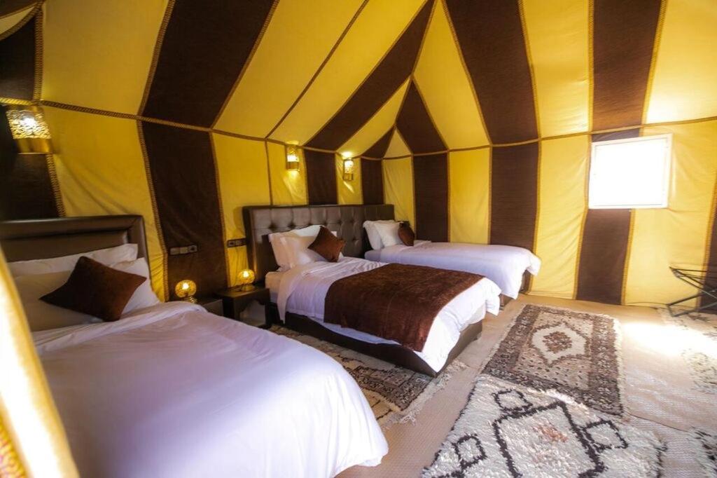 Casablanca Tent - Photo 14