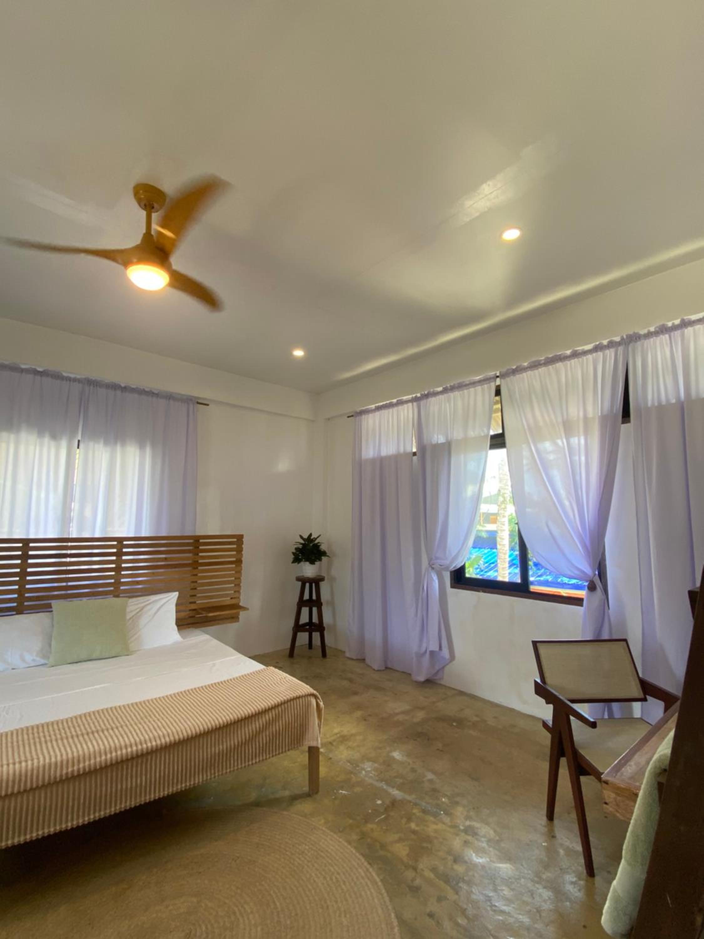 King Room with Garden View - Photo 11