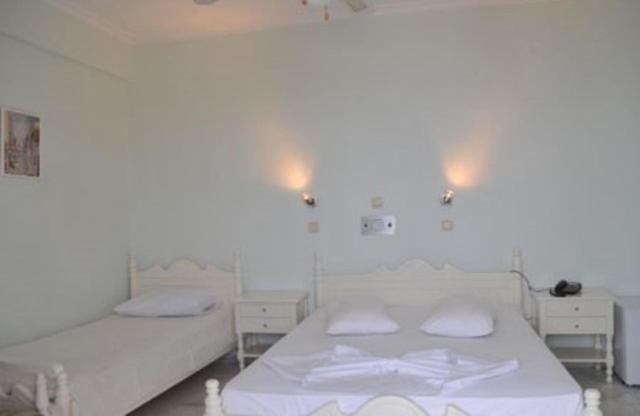 Triple Room with Sea View photo 3