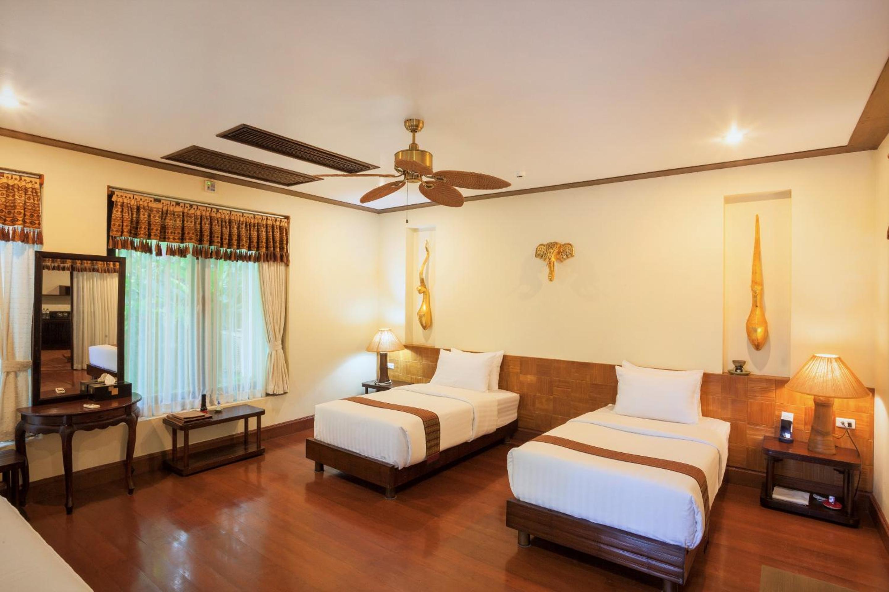 Steam Villa - Photo 4