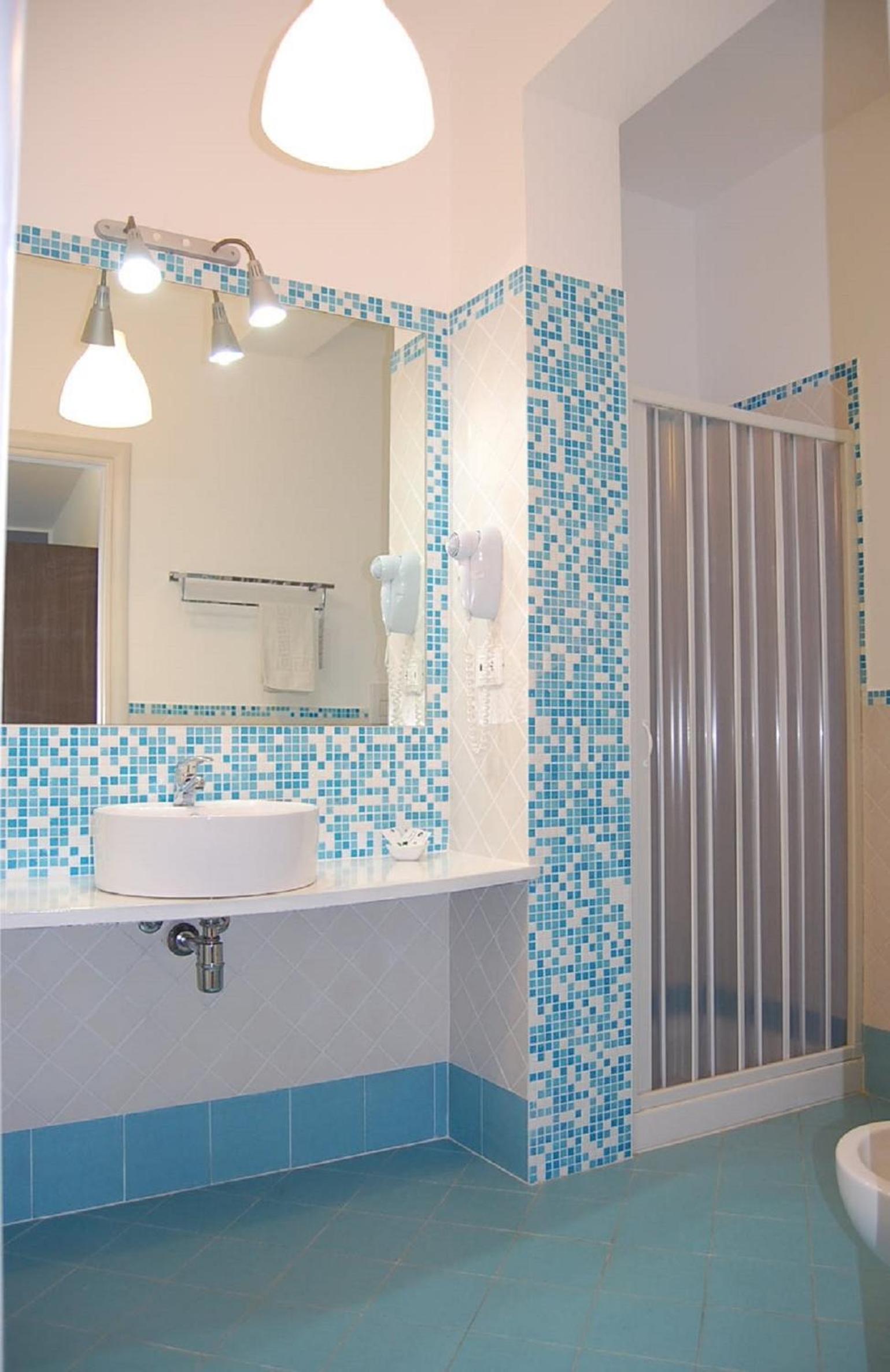 One-Bedroom Apartment - Photo 9