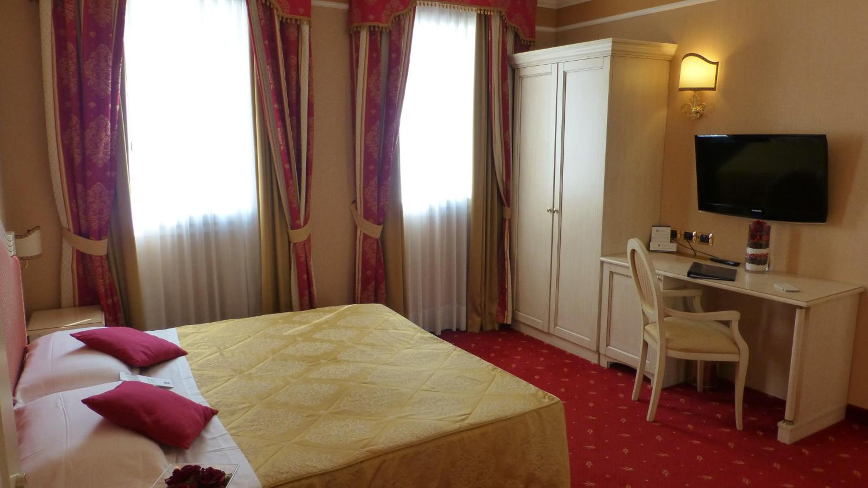 Deluxe Double Room - Annex photo 3