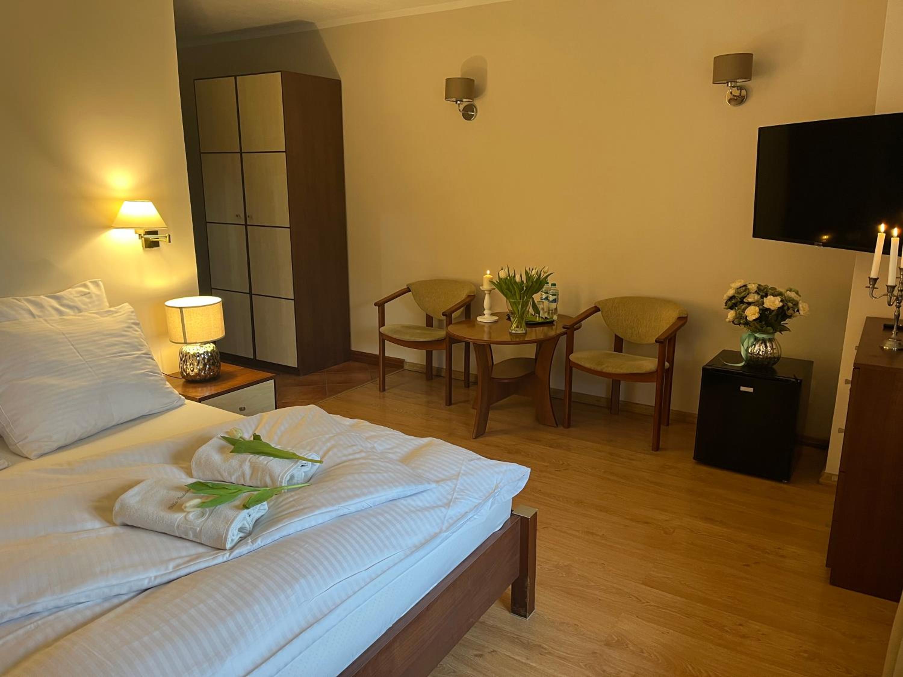 Standard Queen Room - Photo 1