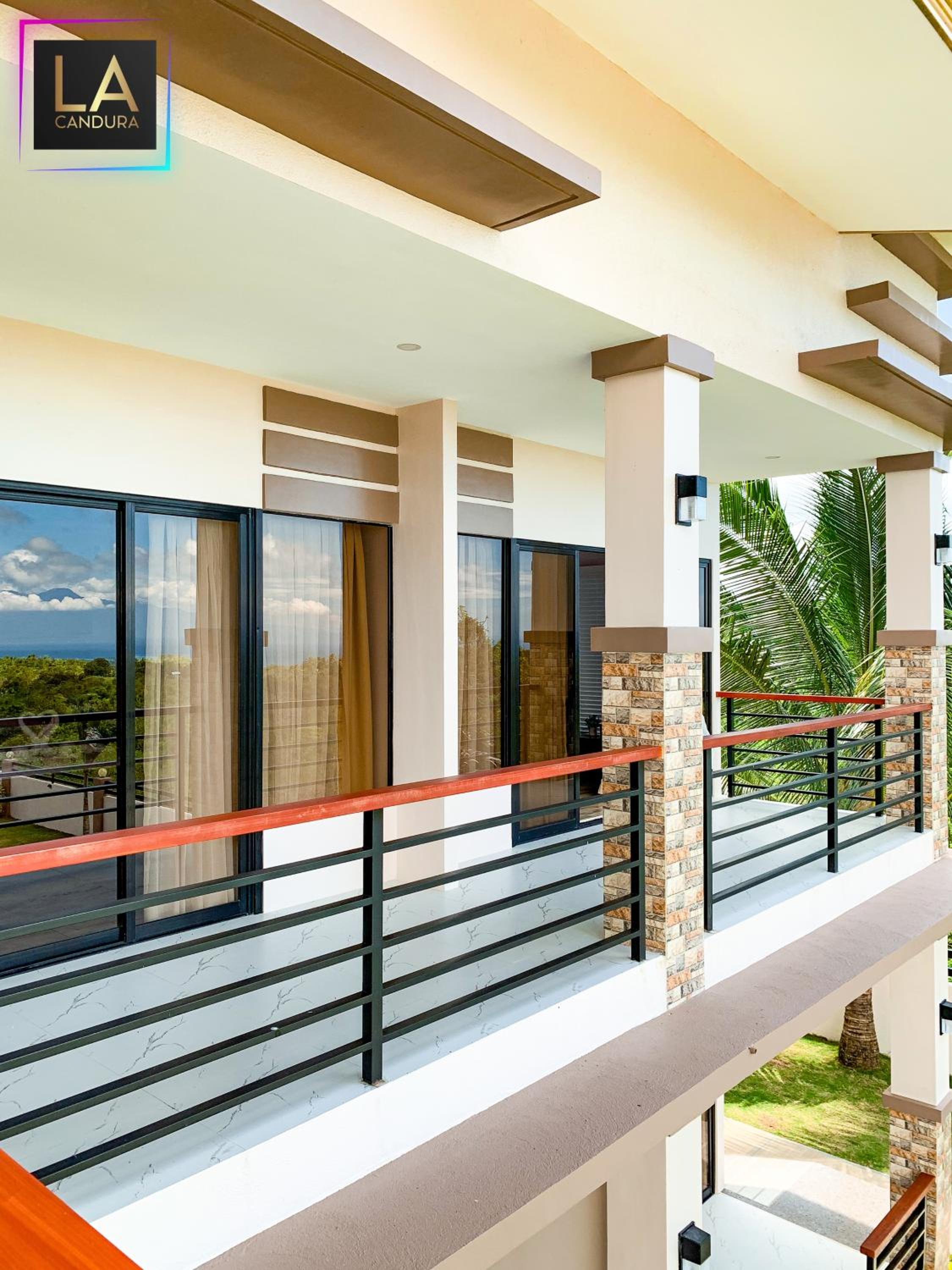 Deluxe Double or Twin Room with Pool View photo 3