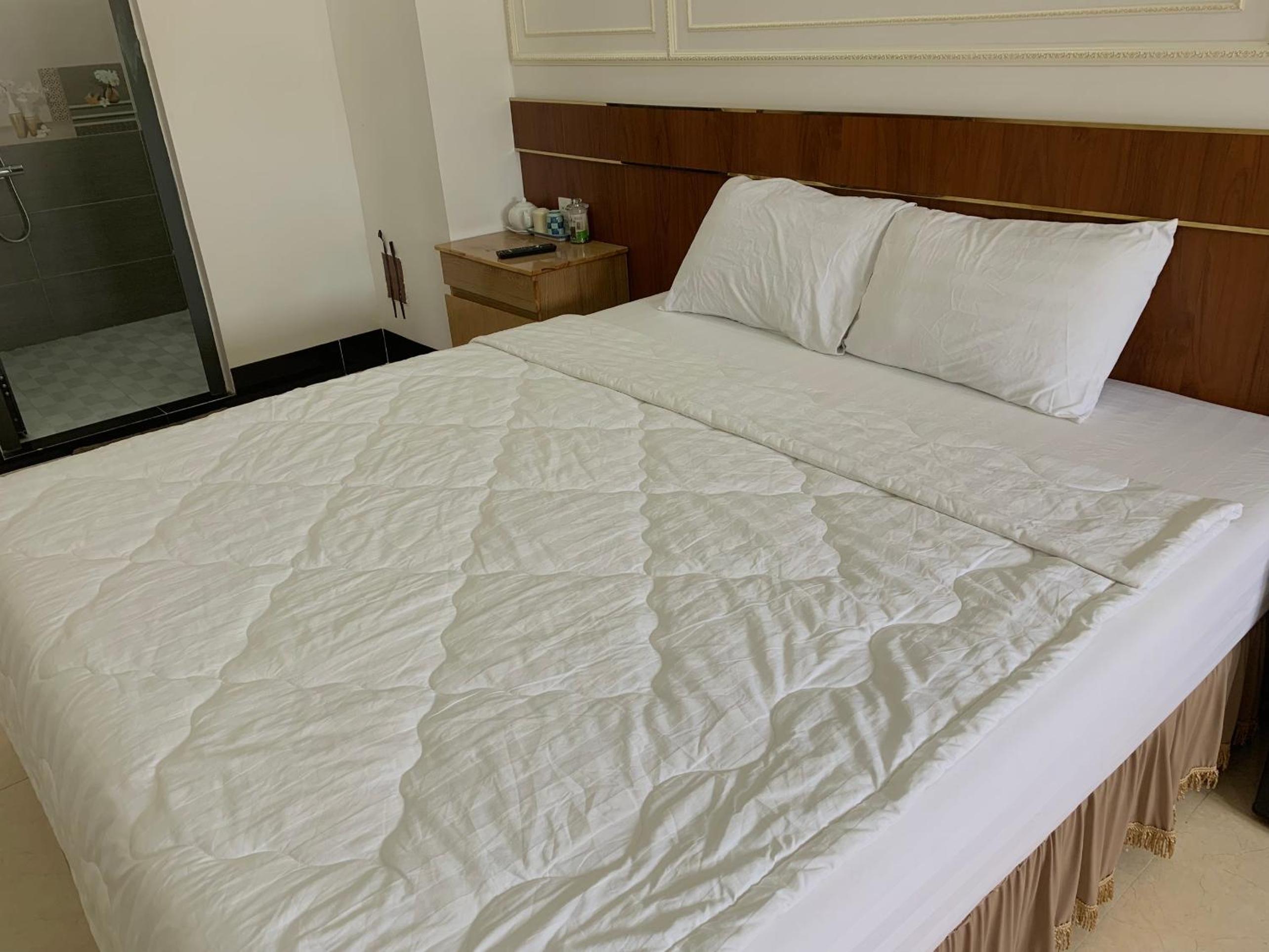 Double Room - Photo 5