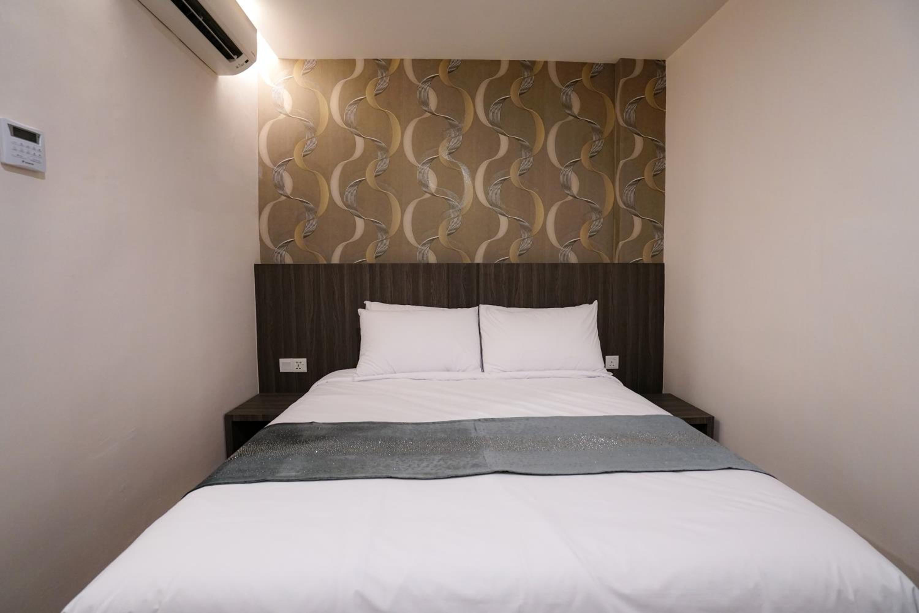 Standard Queen Room - Photo 3