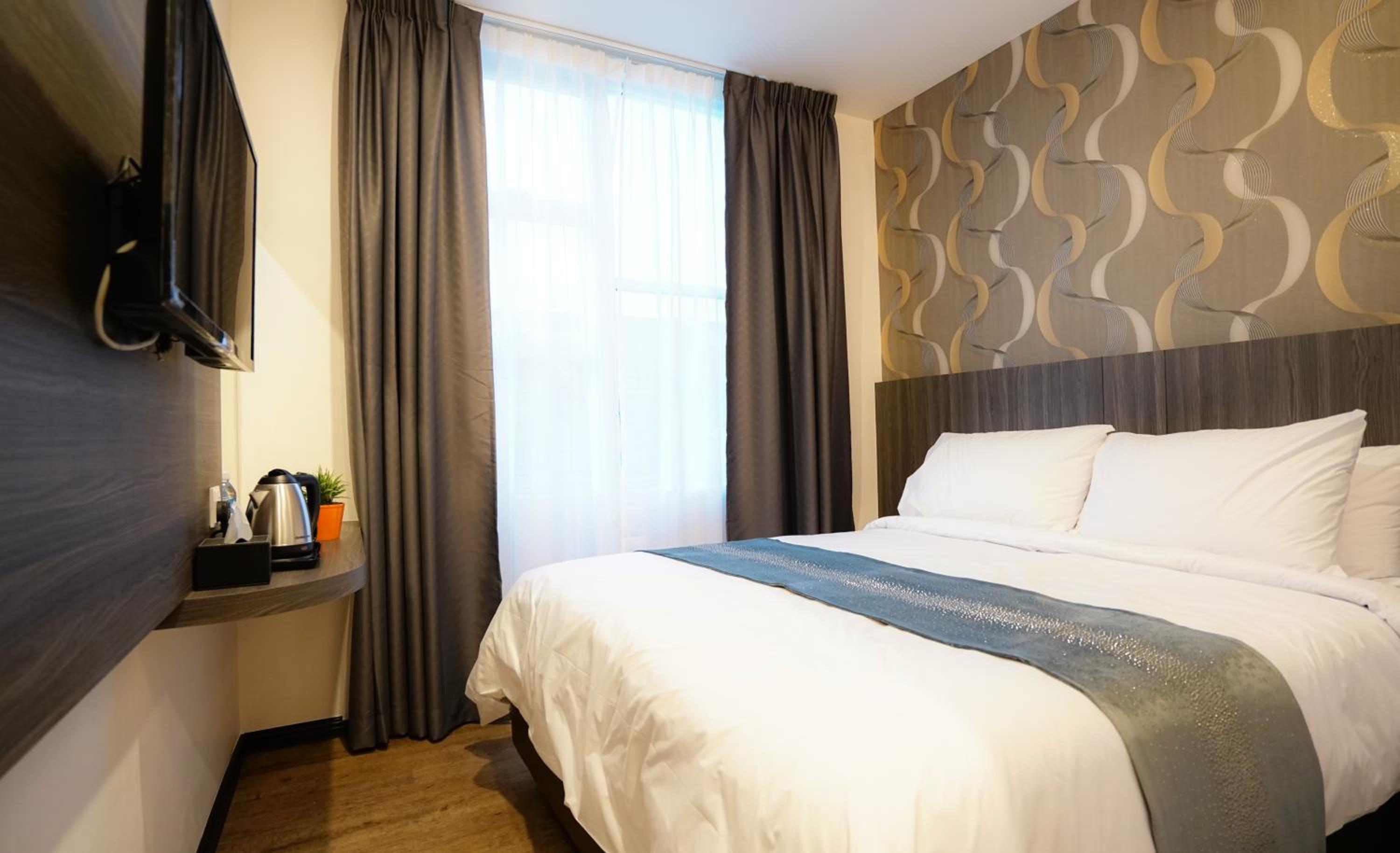 Superior Queen Room - Photo 1