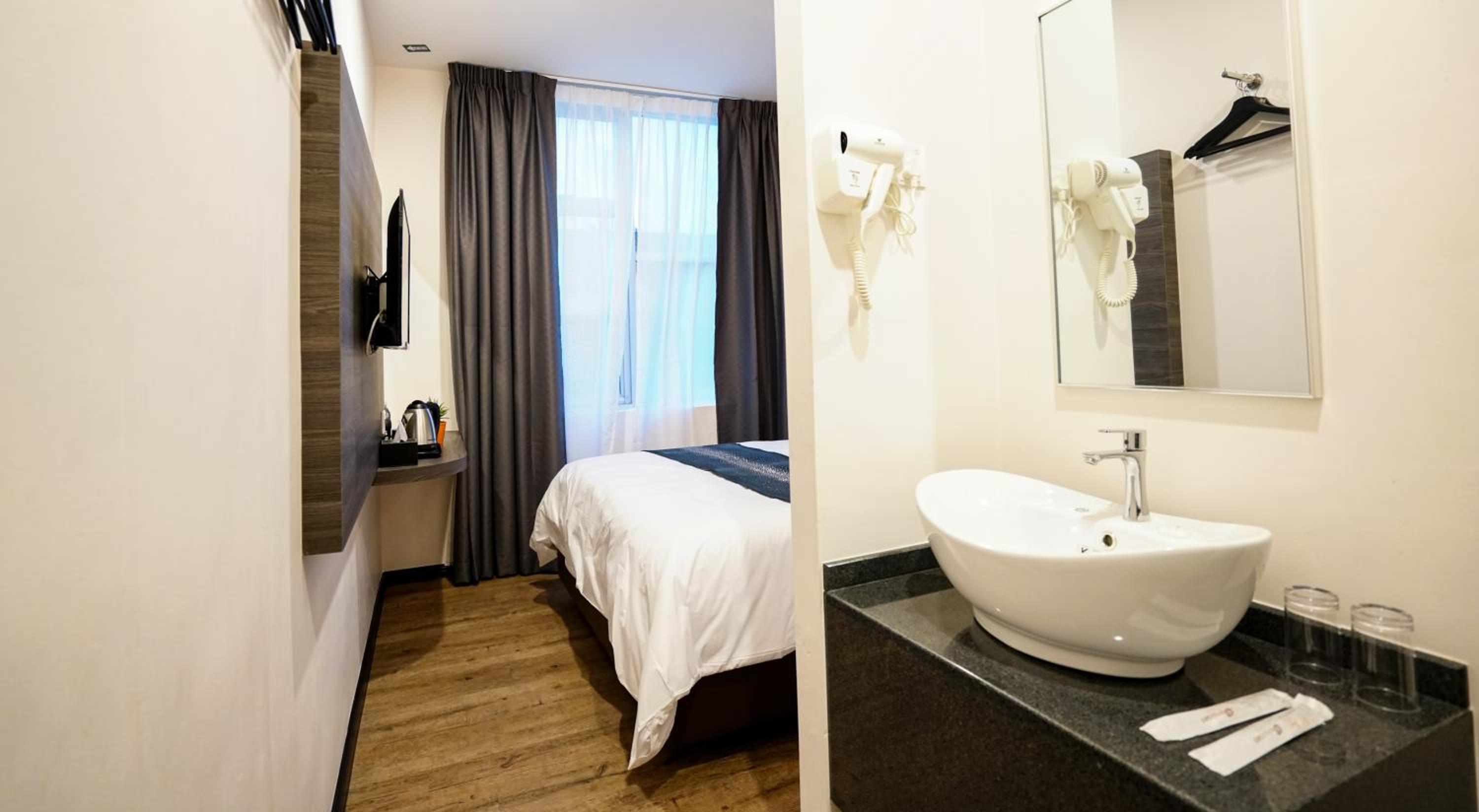 Superior Queen Room - Photo 2