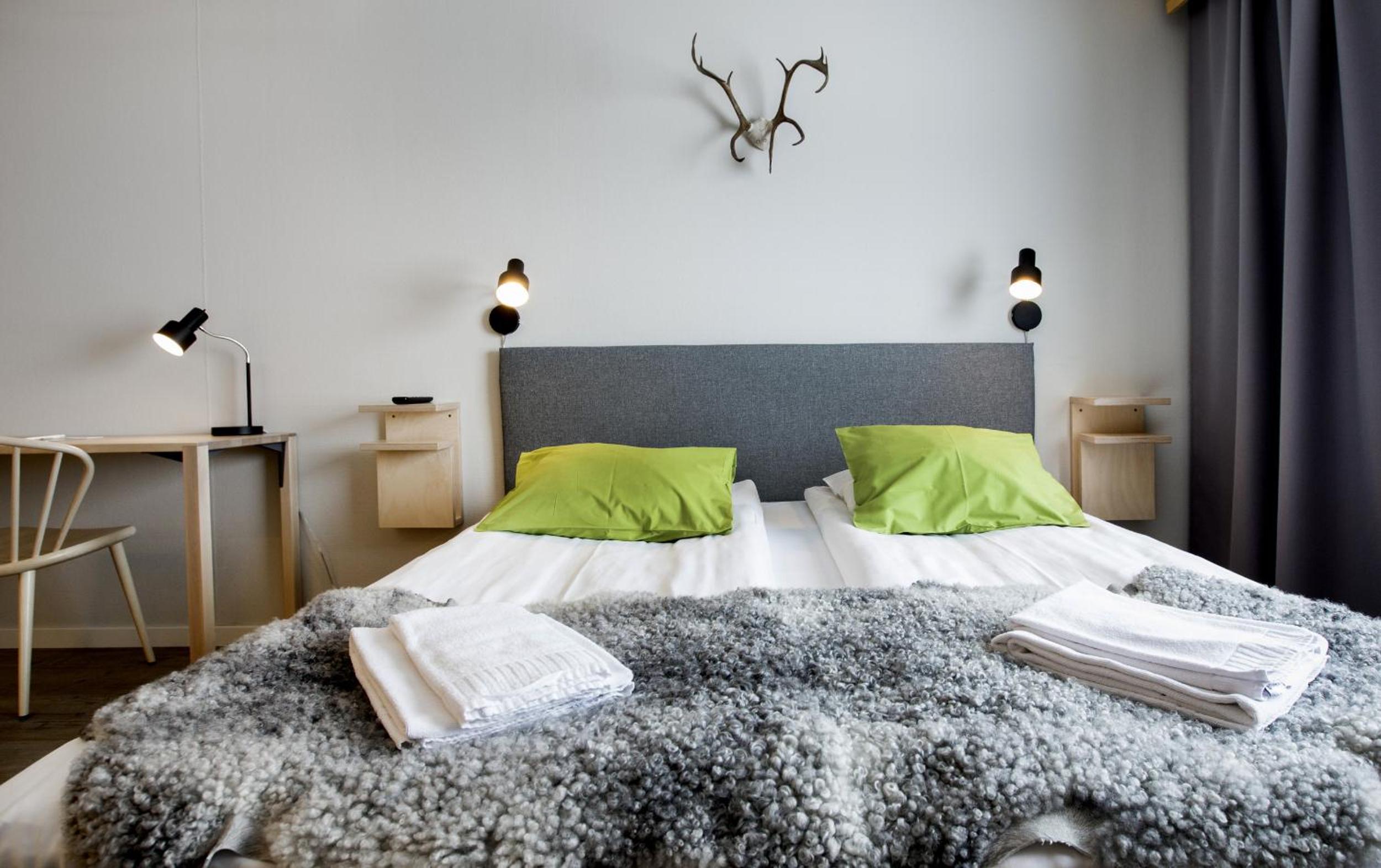 One-Bedroom Chalet - Photo 2