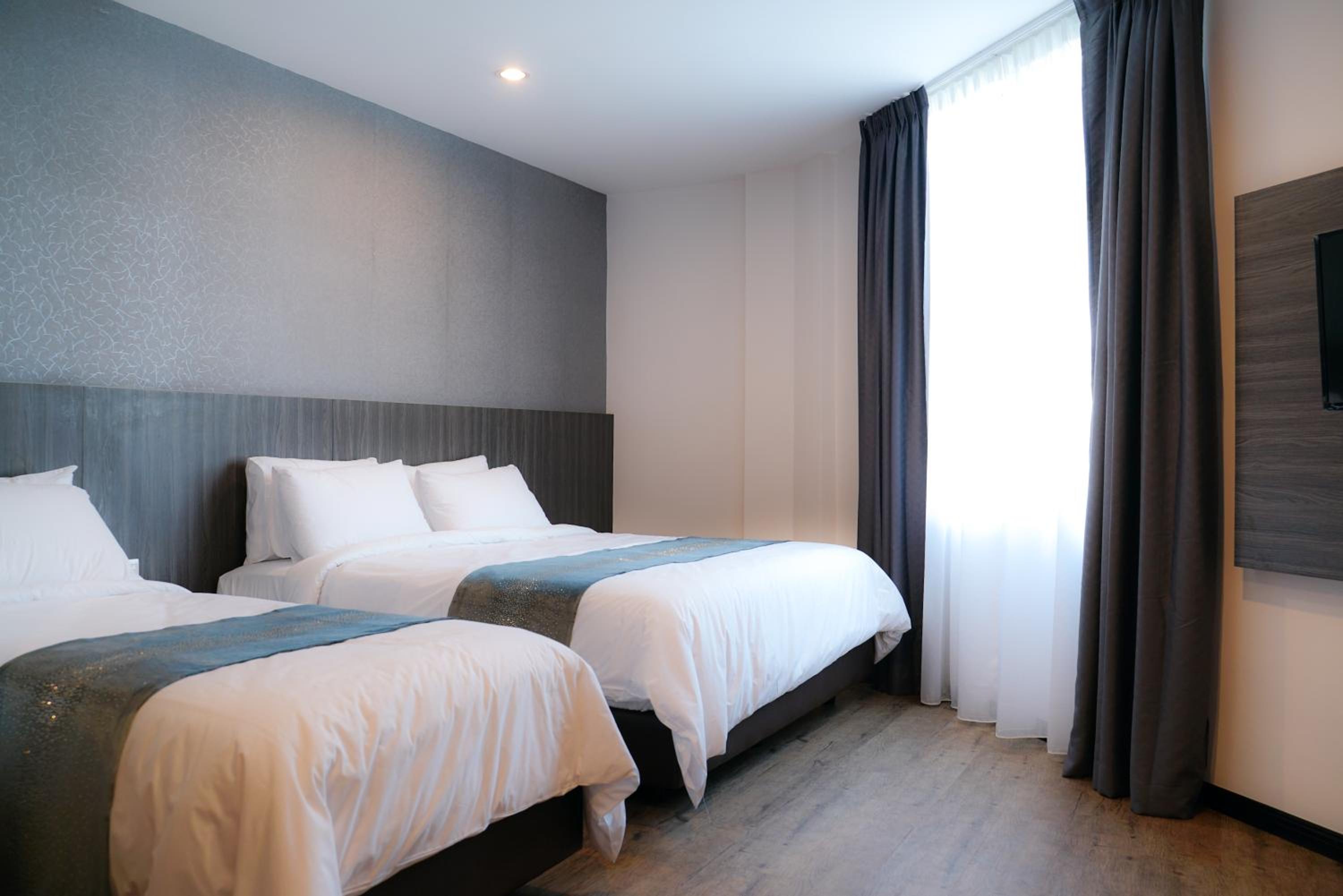 Suite photo 1