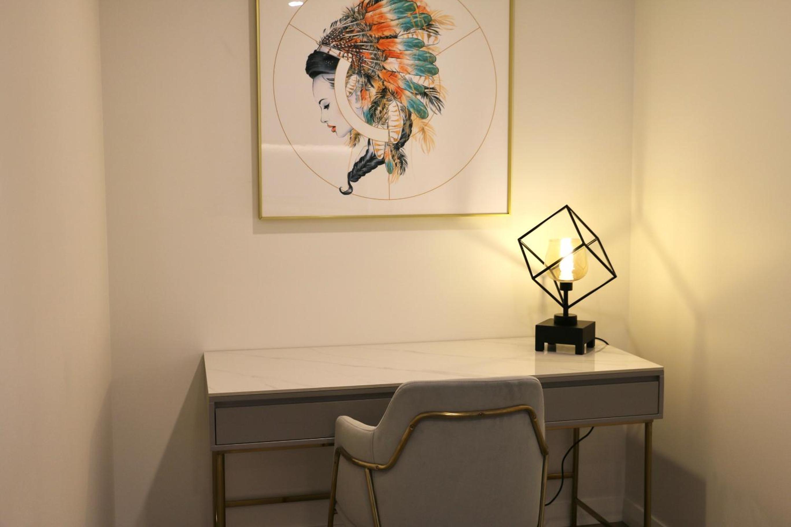 Two Bedroom Apartment Urban View - Free WIFI