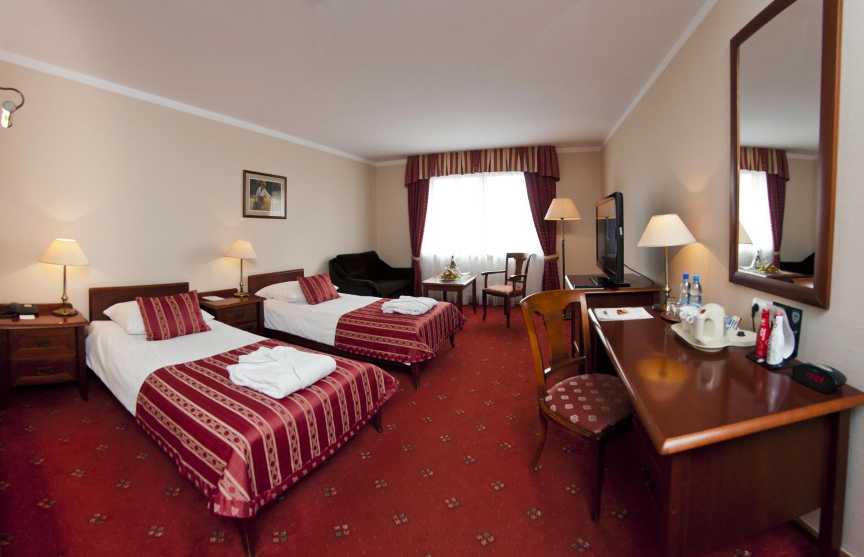 Comfort Twin Room - Photo 4
