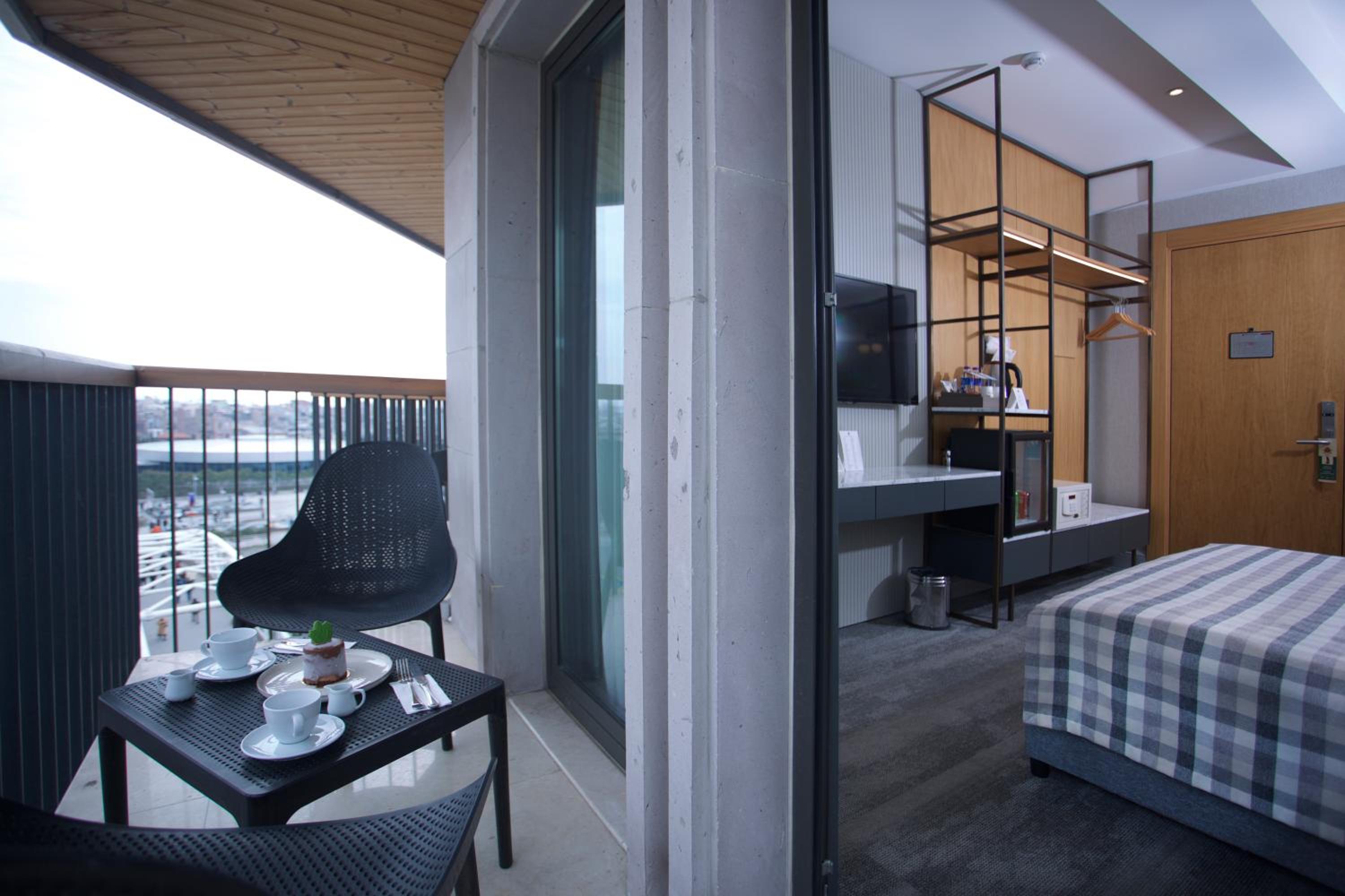Deluxe Twin Room photo 3