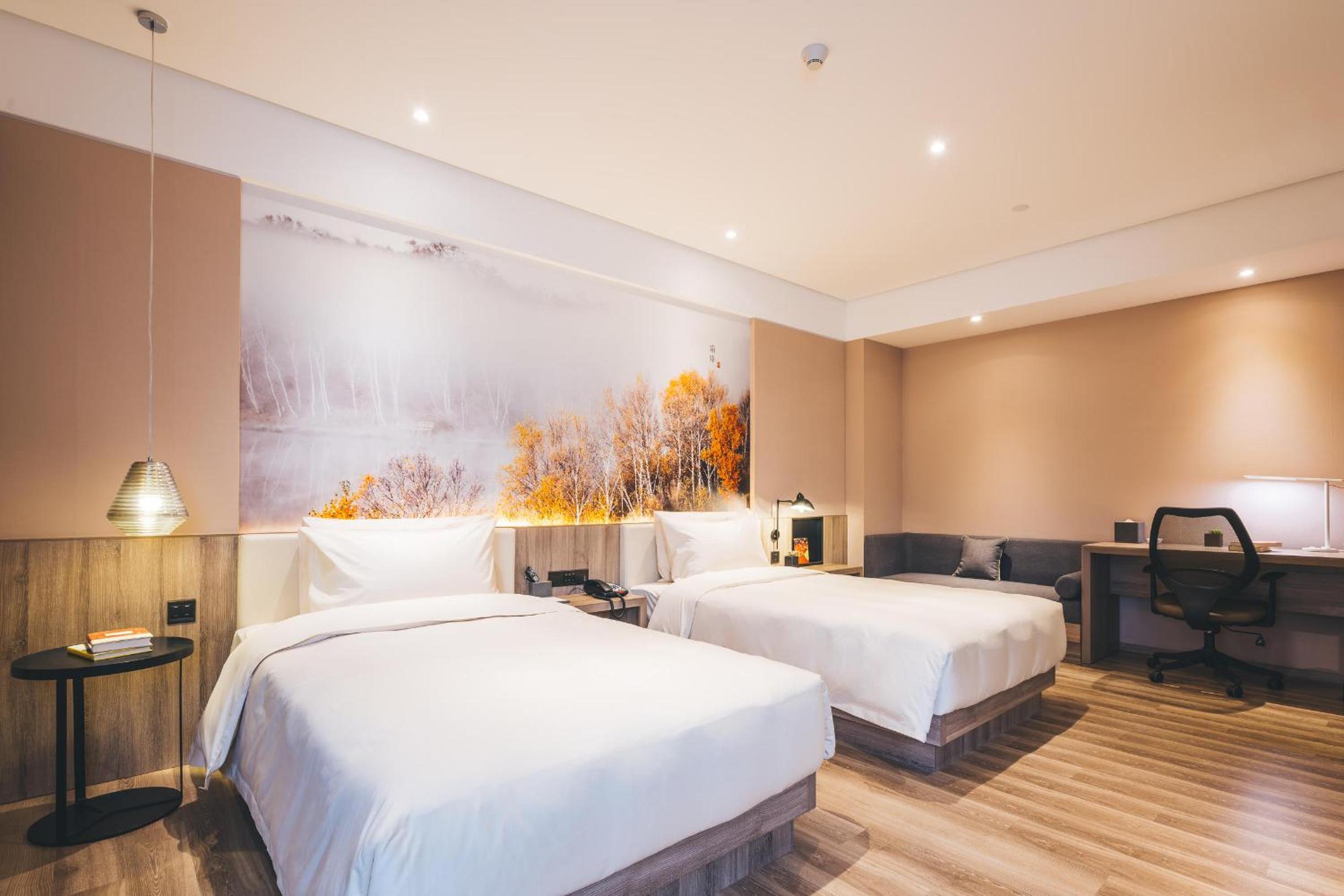 Superior Twin Room