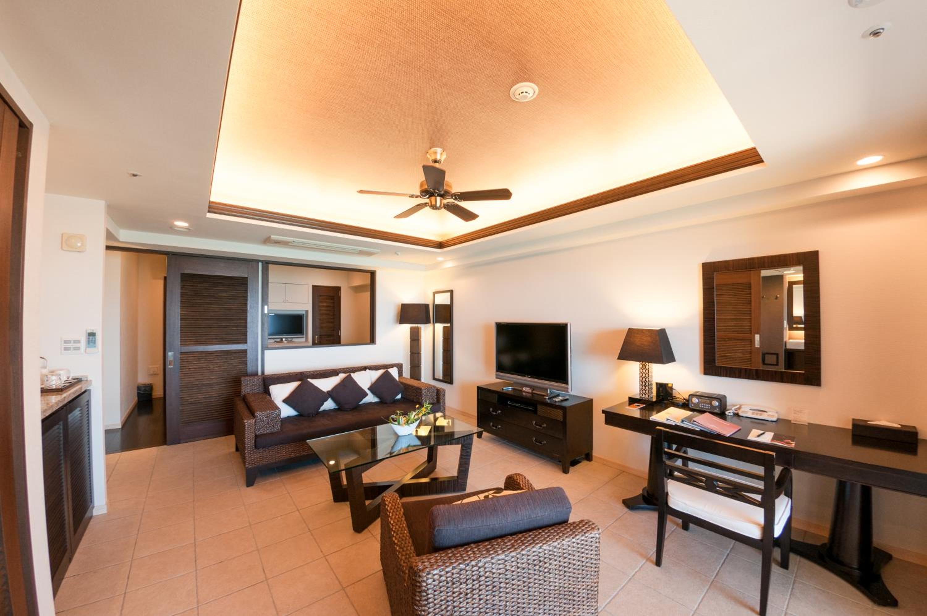 Suite with Sea View in Hotel Bldg - Photo 5